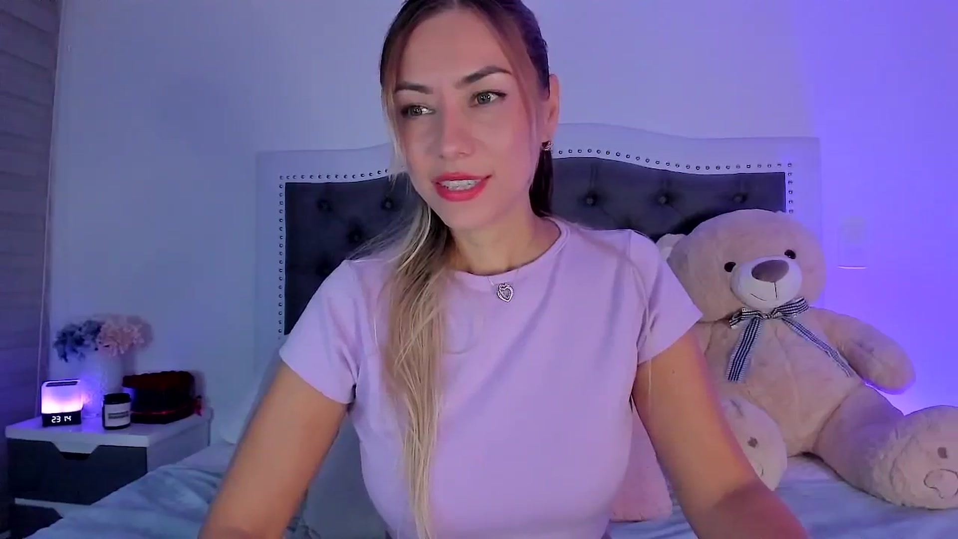 Gallery image thumbnail from SweetMar23's myfreecams stream on, 07/24/2024, 05:38 image 4 of 20