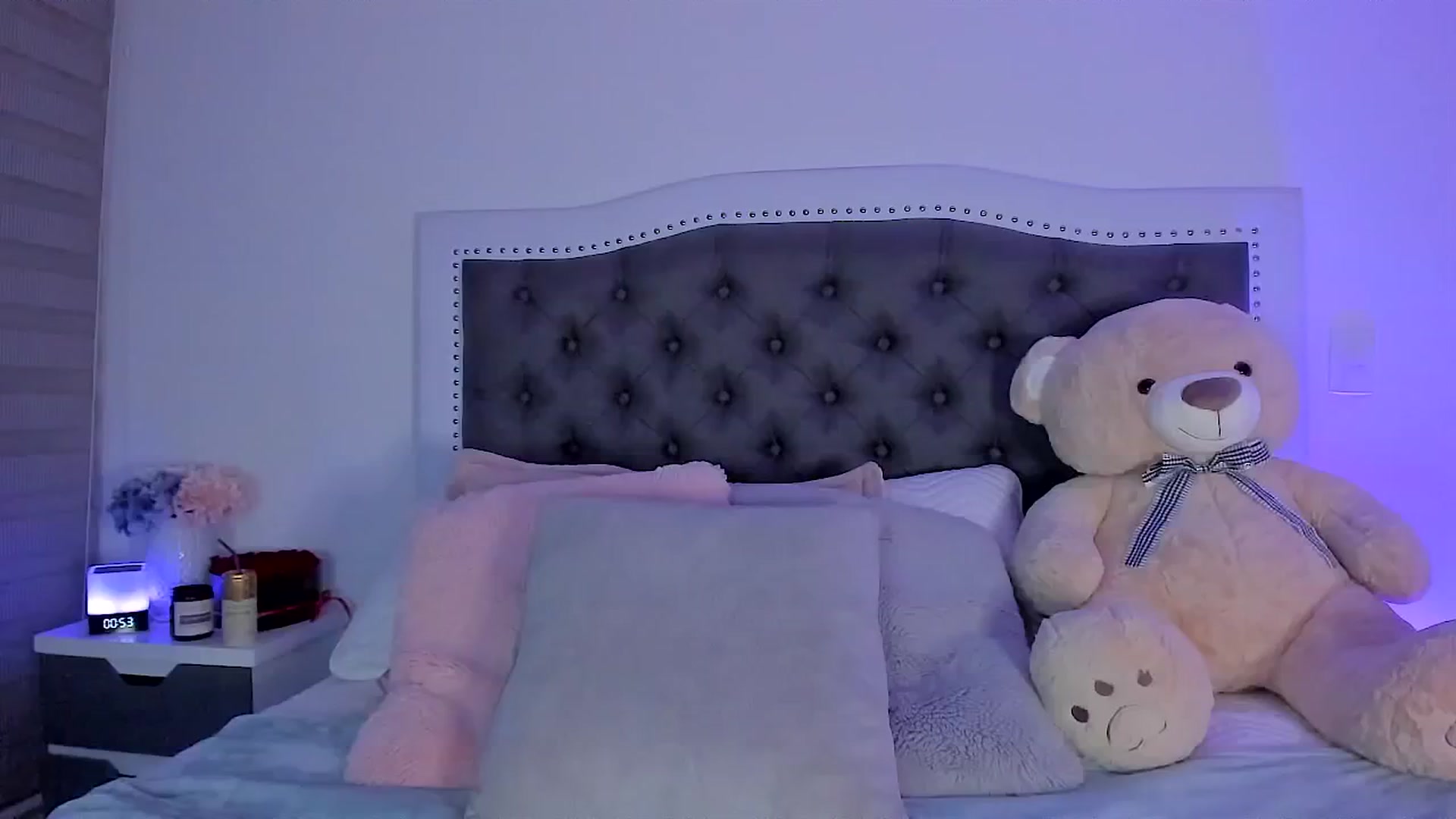 Gallery image thumbnail from SweetMar23's myfreecams stream on, 07/29/2024, 06:35 image 9 of 20