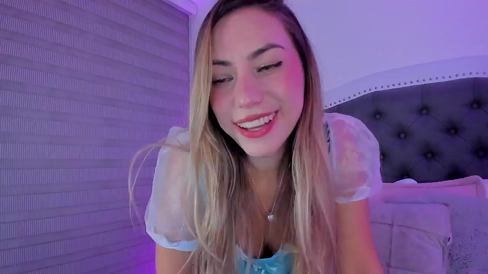 Gallery image thumbnail from SweetMar23's myfreecams stream on, 01/18/2025, 04:41 image 2 of 20