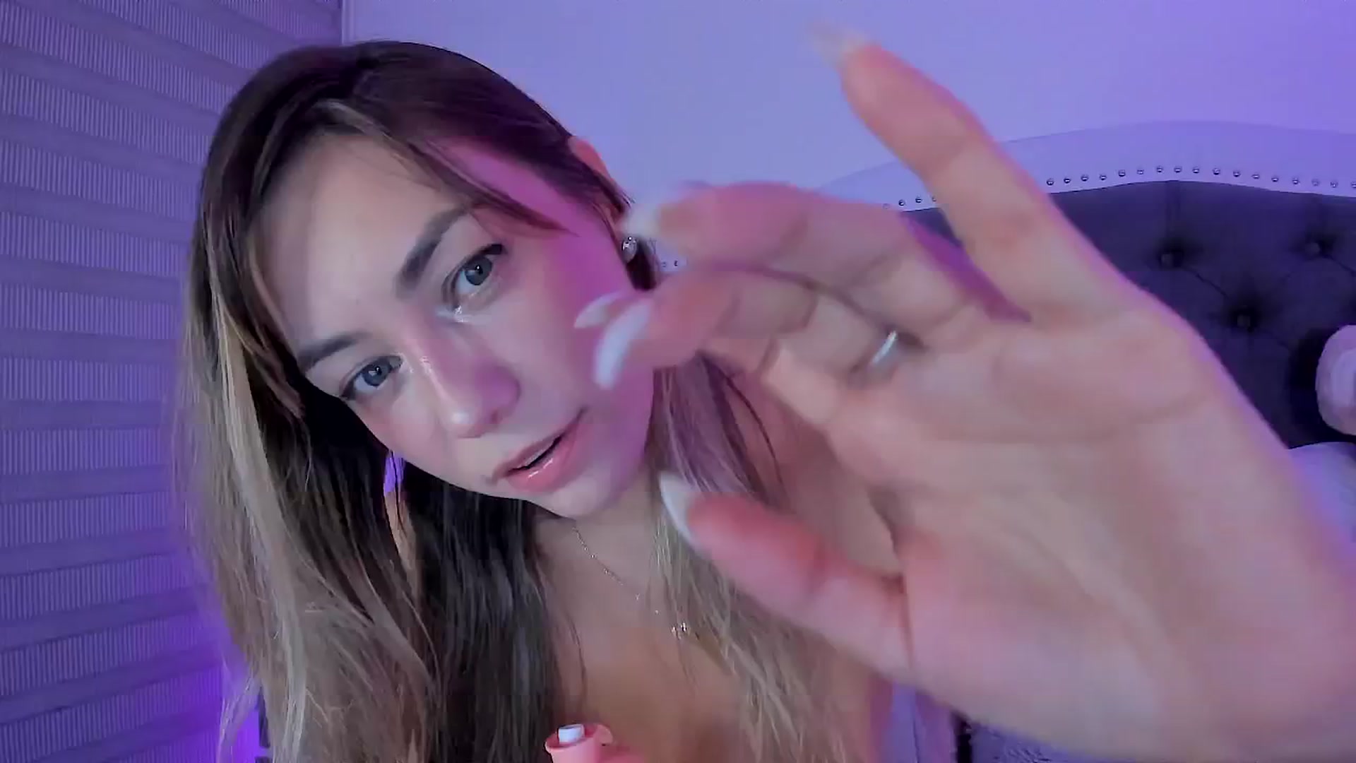 Gallery image thumbnail from SweetMar23's myfreecams stream on, 02/04/2025, 05:16 image 10 of 20