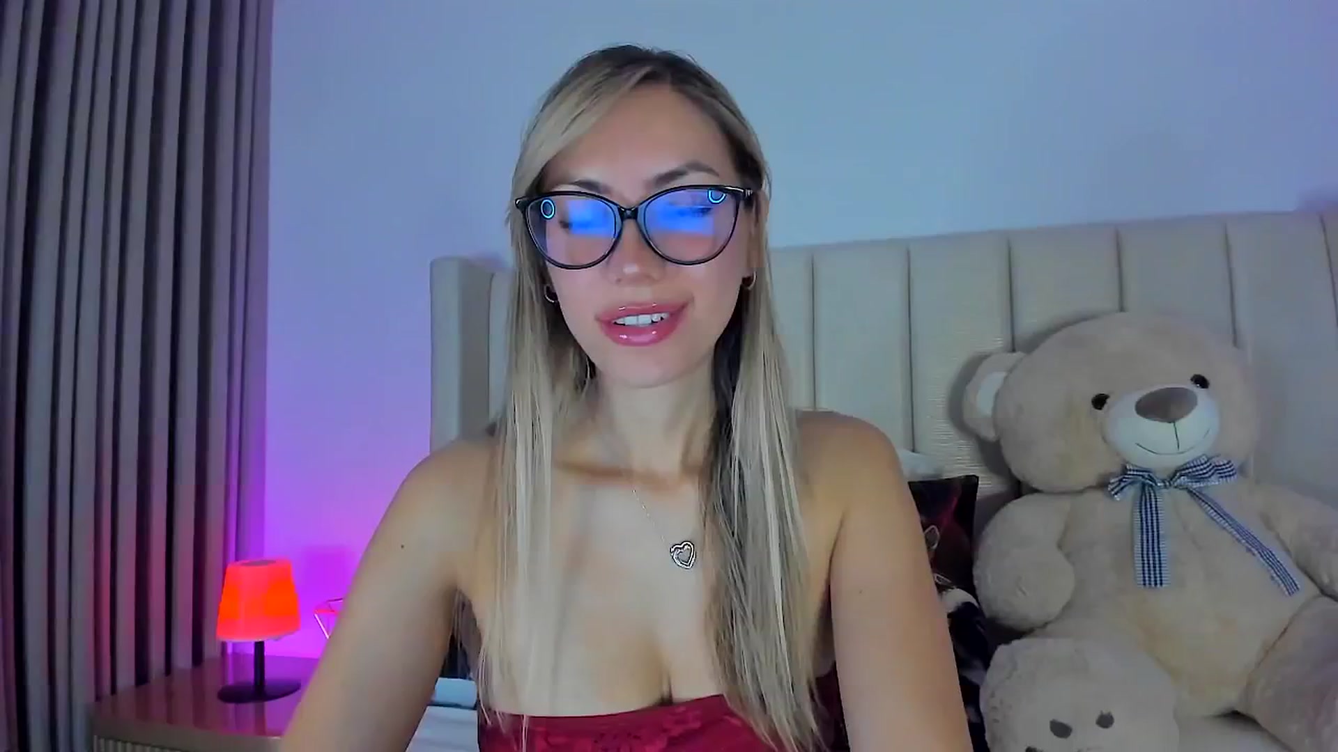 Gallery image thumbnail from SweetMar23's myfreecams stream on, 12/13/2025, 04:35 image 3 of 20