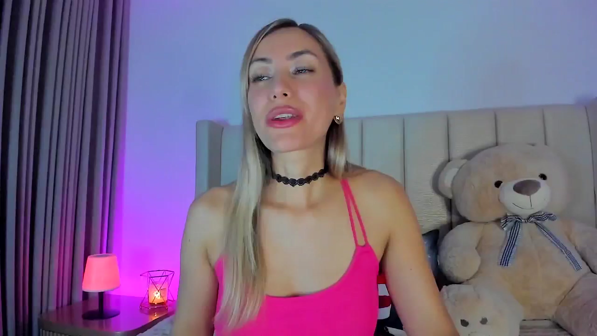 Gallery image thumbnail from SweetMar23's myfreecams stream on, 12/27/2025, 06:15 image 3 of 20