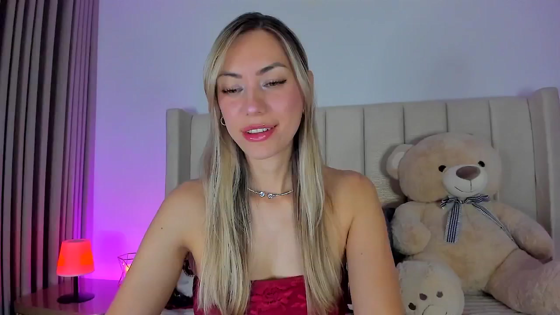 Gallery image thumbnail from SweetMar23's myfreecams stream on, 12/30/2025, 05:15 image 1 of 20