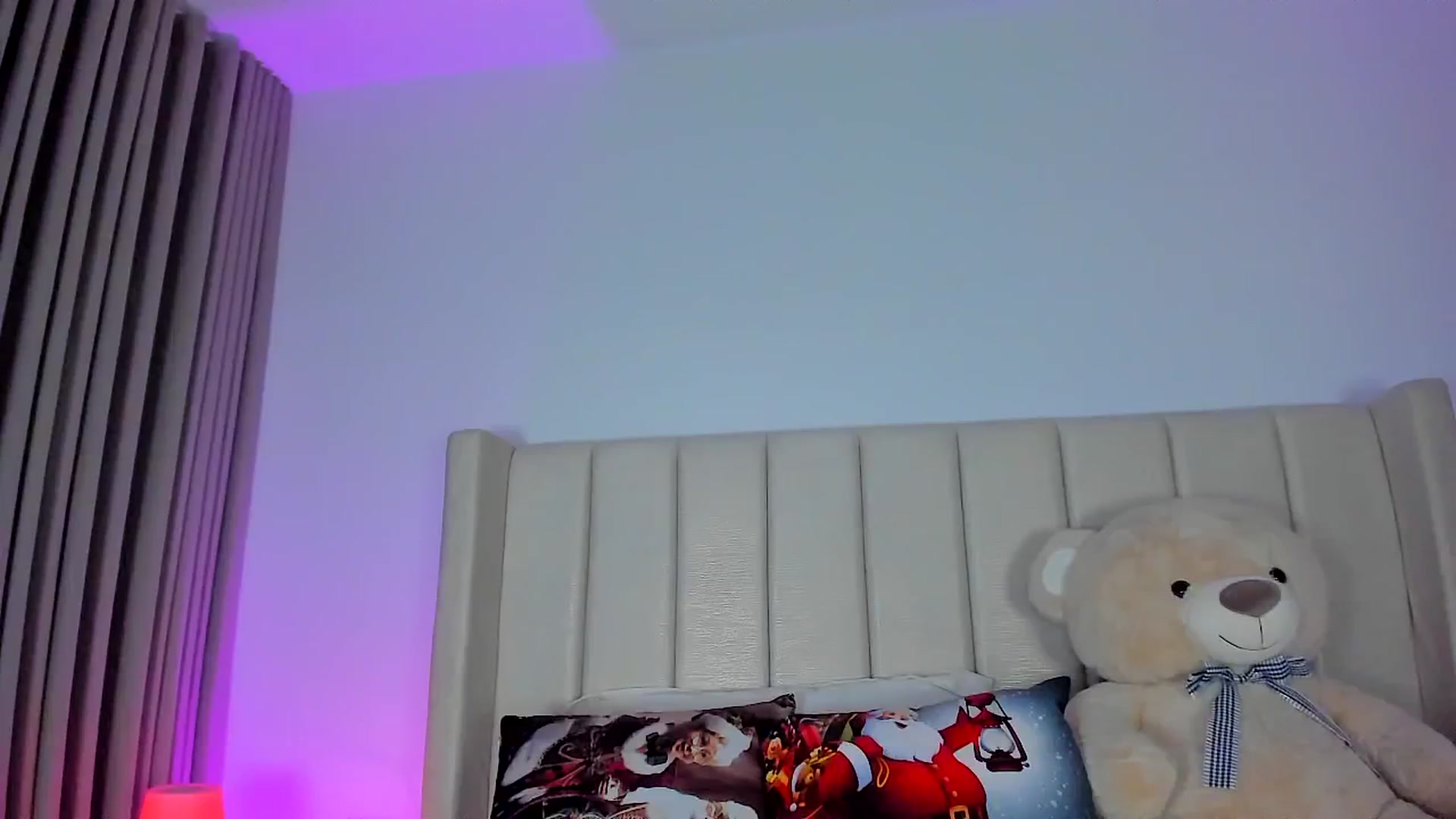 Gallery image thumbnail from SweetMar23's myfreecams stream on, 12/30/2025, 05:15 image 14 of 20