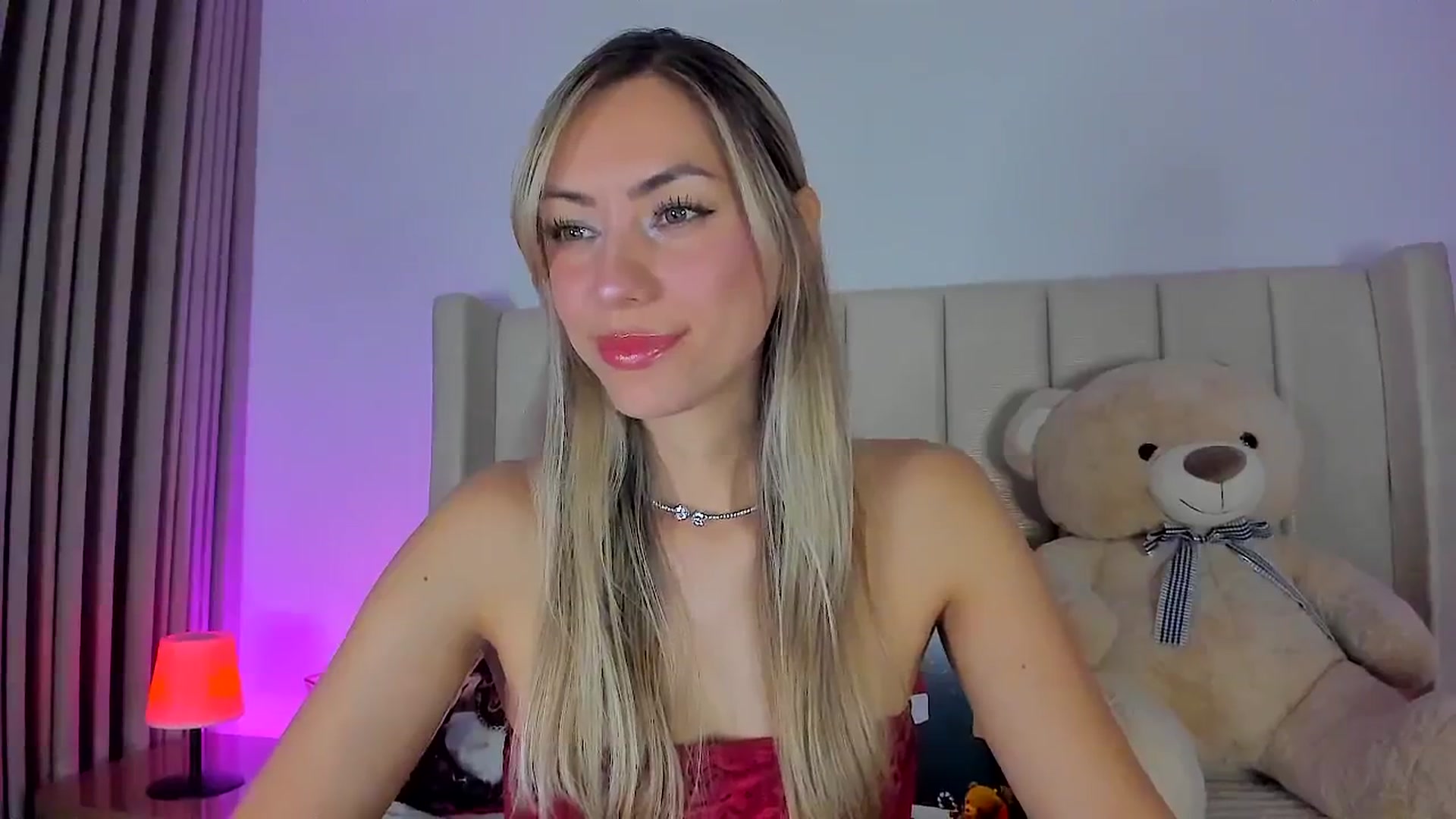 Gallery image thumbnail from SweetMar23's myfreecams stream on, 12/30/2025, 05:15 image 2 of 20