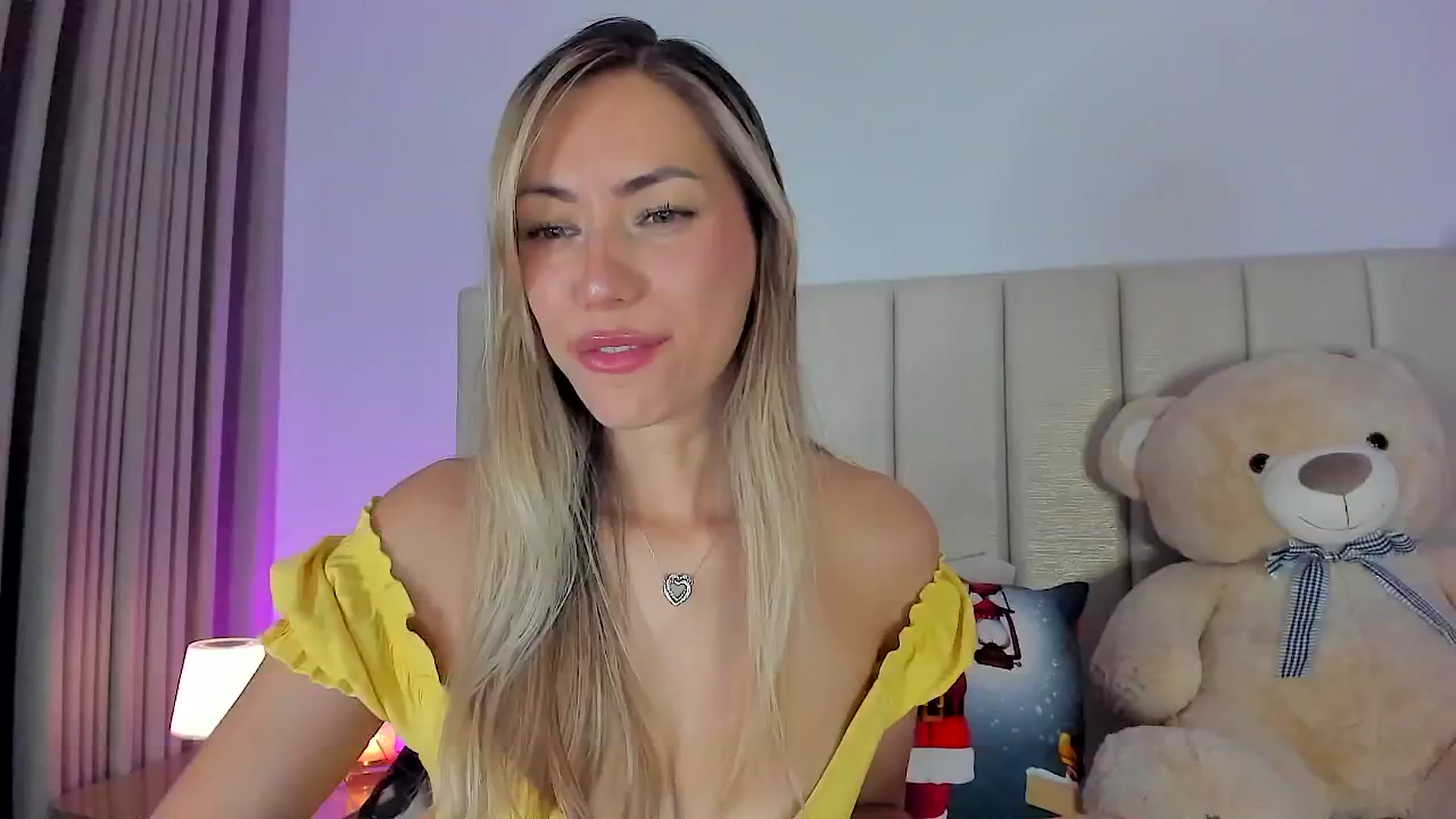 Gallery image thumbnail from SweetMar23's myfreecams stream on, 01/09/2026, 03:33 image 15 of 20