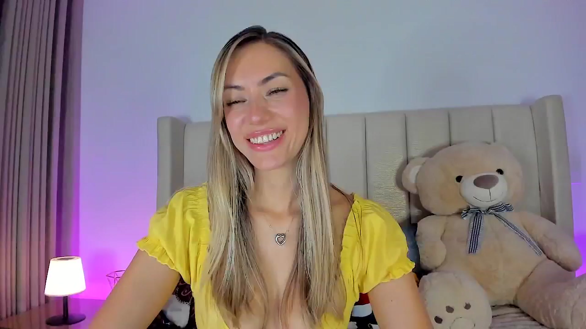 Gallery image thumbnail from SweetMar23's myfreecams stream on, 01/09/2026, 04:09 image 2 of 20
