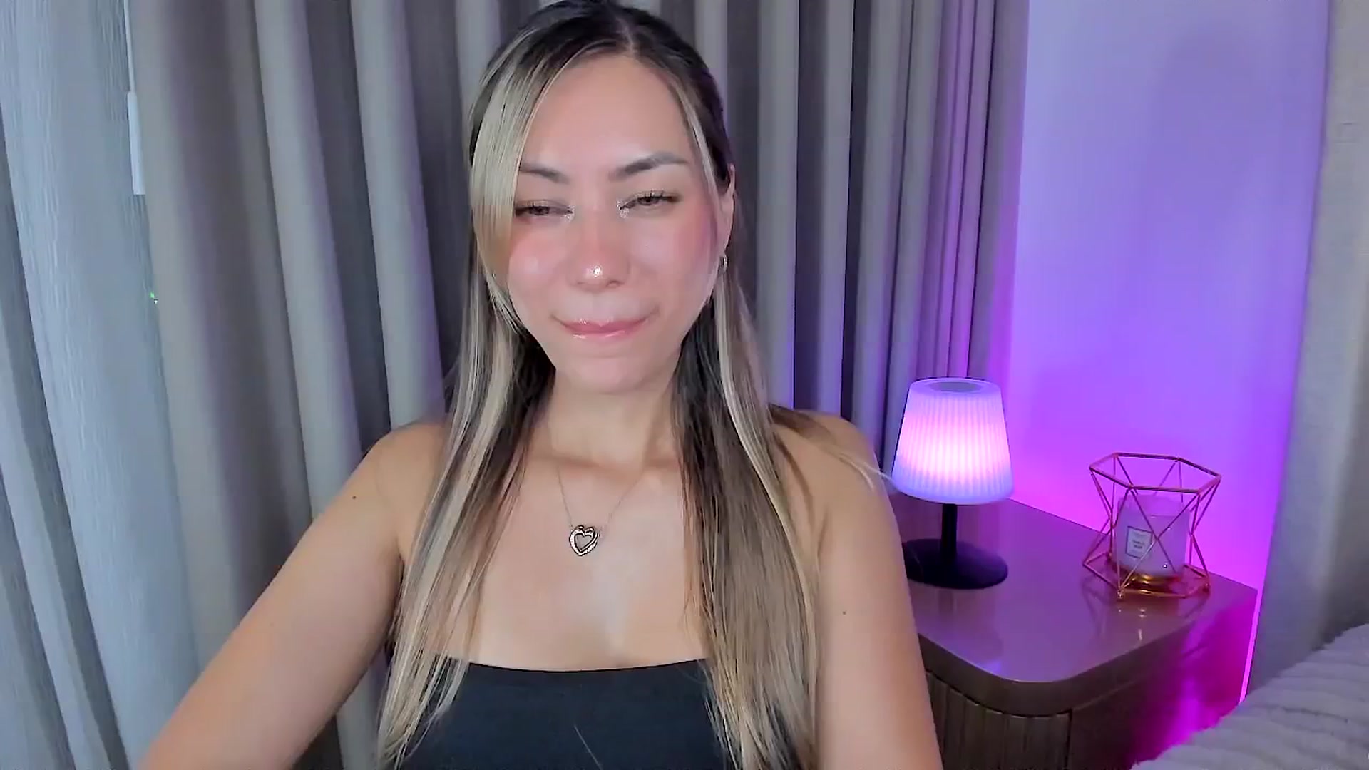 Gallery image thumbnail from SweetMar23's myfreecams stream on, 01/21/2026, 03:09 image 15 of 20