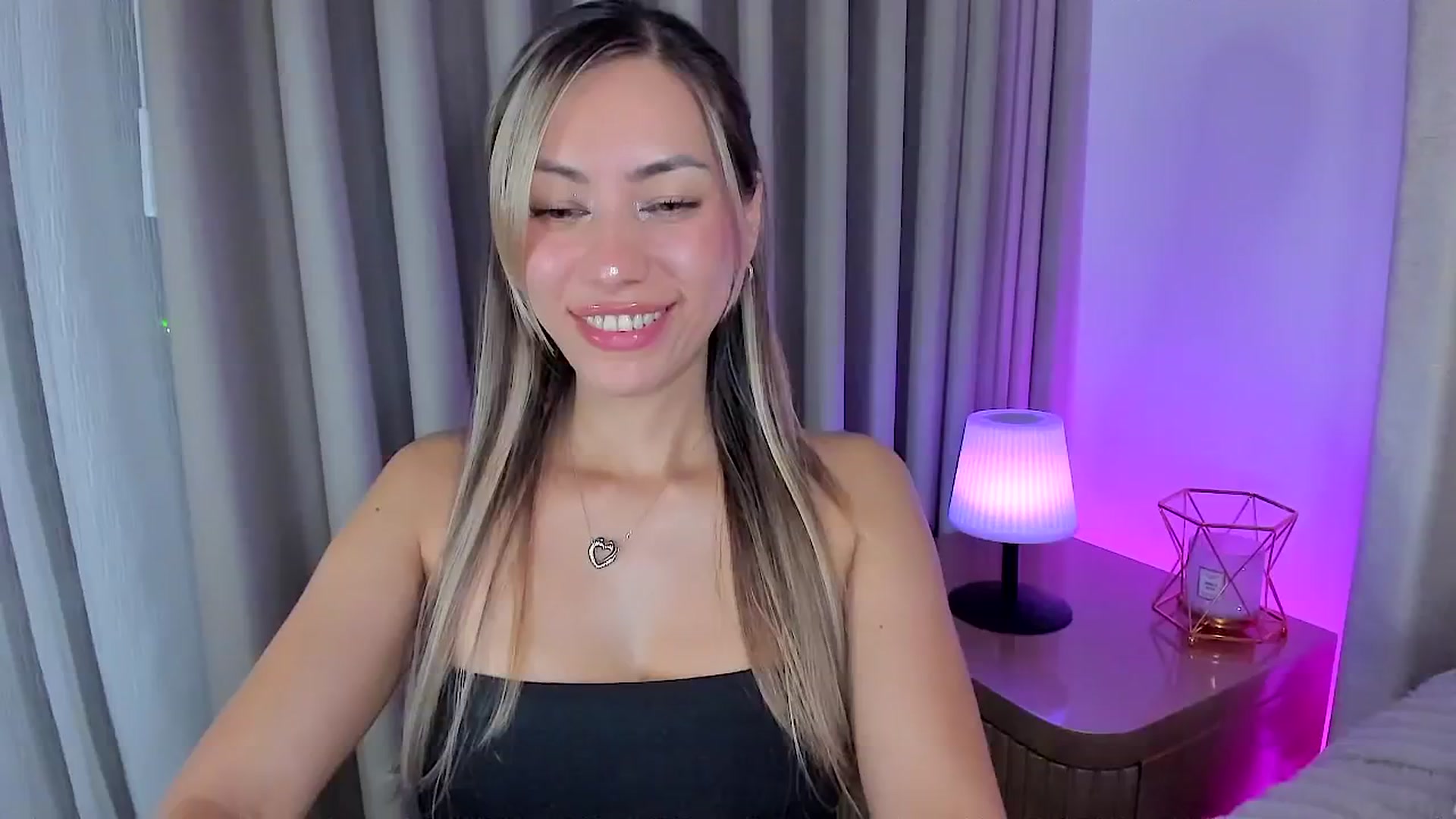 Gallery image thumbnail from SweetMar23's myfreecams stream on, 01/21/2026, 03:09 image 14 of 20