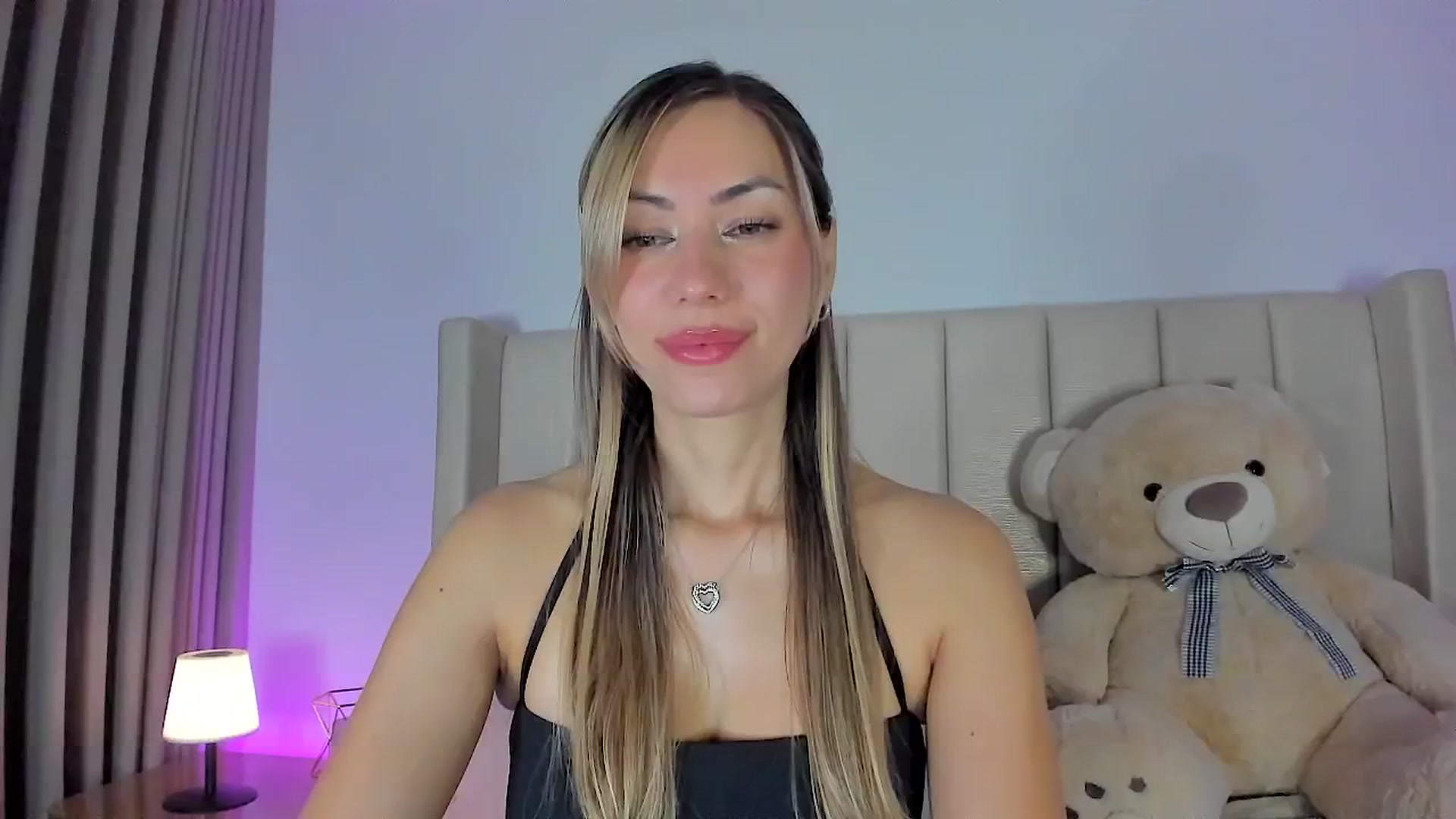 Gallery image thumbnail from SweetMar23's myfreecams stream on, 01/21/2026, 03:09 image 2 of 20