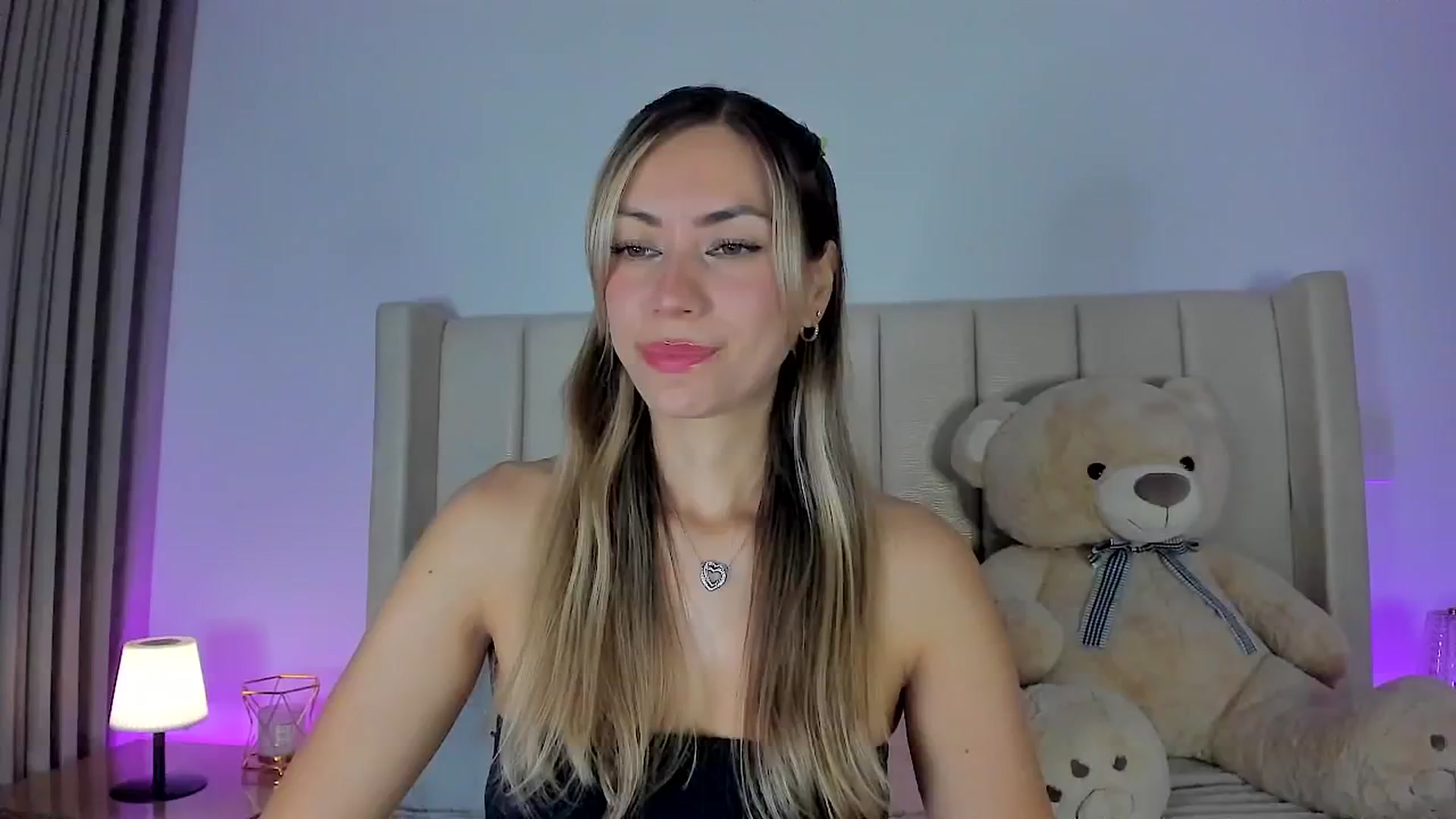 Gallery image thumbnail from SweetMar23's myfreecams stream on, 01/27/2026, 05:24 image 4 of 20