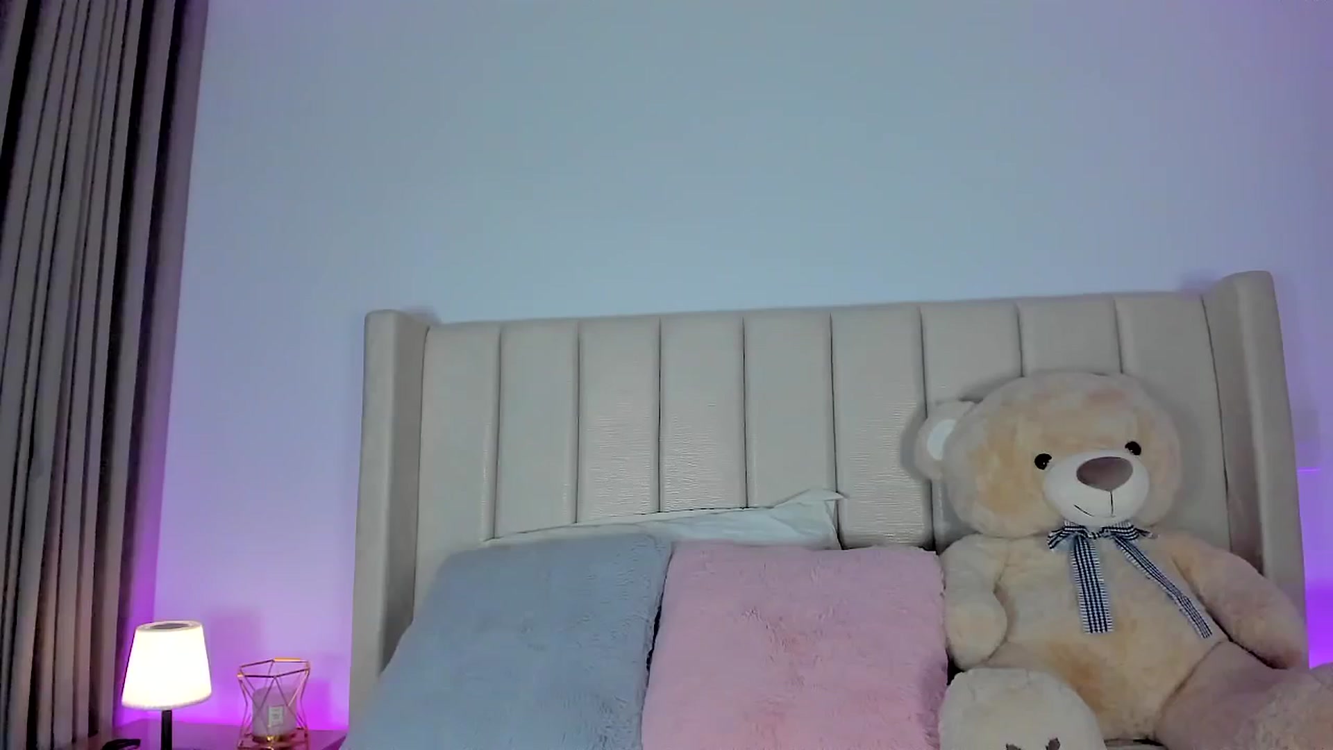 Gallery image thumbnail from SweetMar23's myfreecams stream on, 01/29/2026, 05:04 image 2 of 20