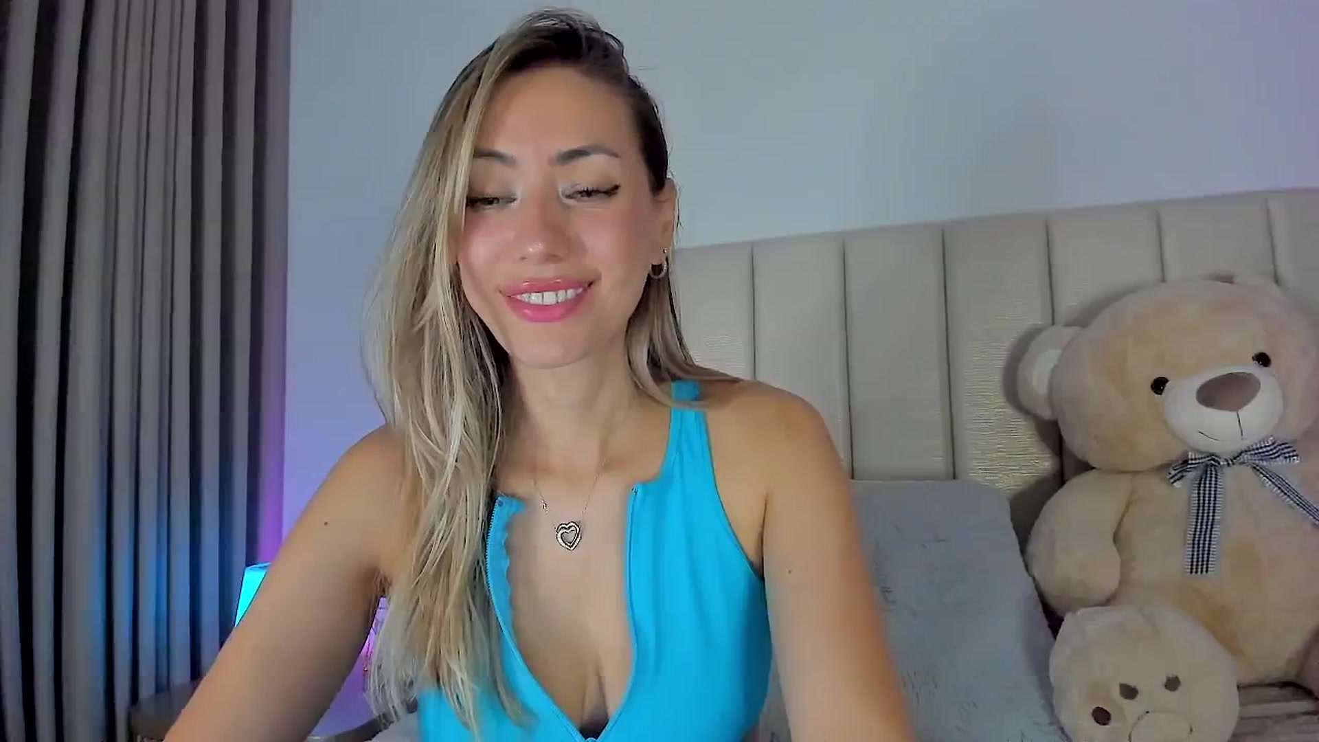 Gallery image thumbnail from SweetMar23's myfreecams stream on, 01/31/2026, 03:58 image 16 of 20