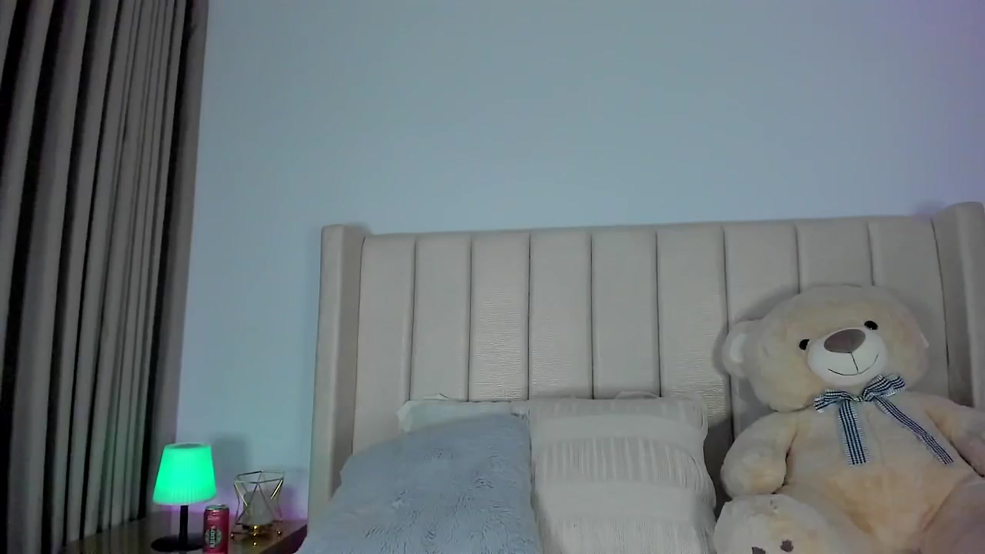 Gallery image thumbnail from SweetMar23's myfreecams stream on, 03/18/2026, 04:32 image 20 of 20