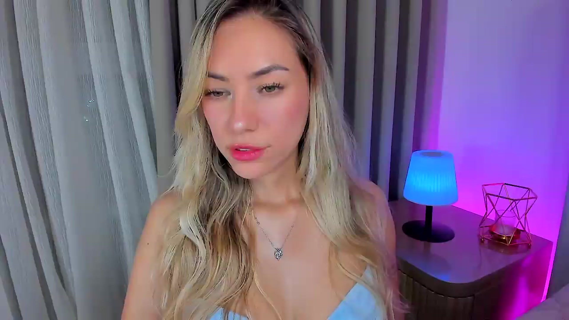 Gallery image thumbnail from SweetMar23's myfreecams stream on, 05/26/2026, 06:03 image 8 of 20