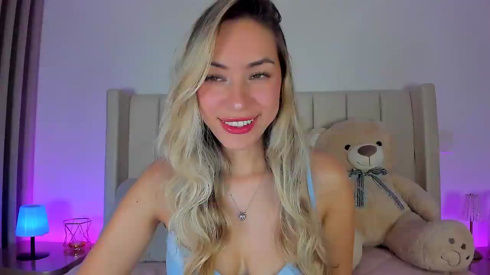Gallery image thumbnail from SweetMar23's myfreecams stream on, 05/26/2026, 06:03 image 1 of 20