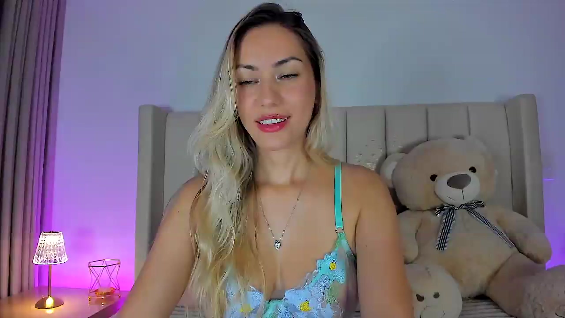 Gallery image thumbnail from SweetMar23's myfreecams stream on, 06/14/2026, 04:08 image 1 of 20
