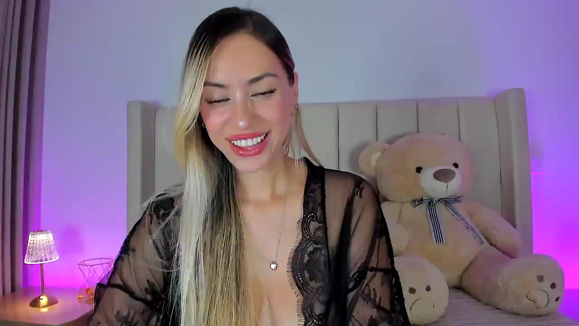 Gallery image thumbnail from SweetMar23's myfreecams stream on, 07/02/2026, 03:50 image 5 of 20