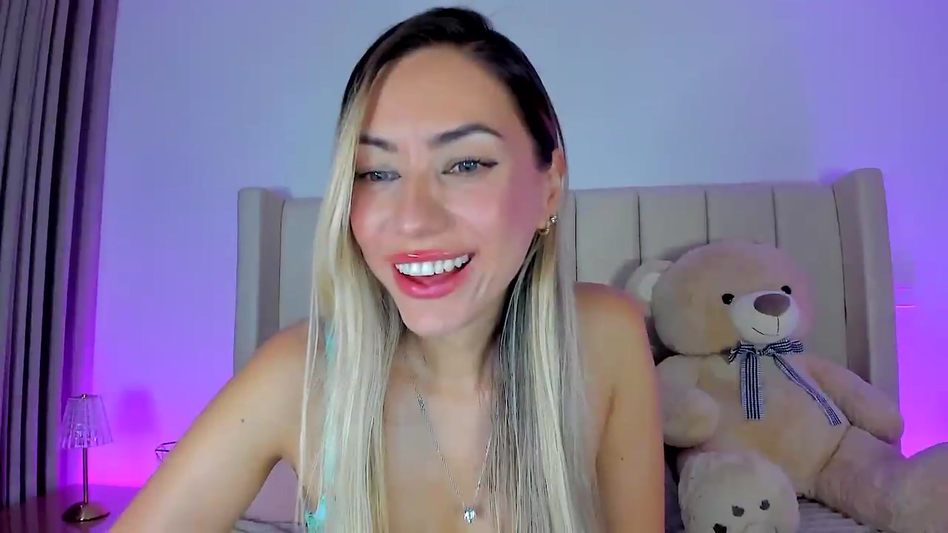 Gallery image thumbnail from SweetMar23's myfreecams stream on, 07/05/2026, 03:50 image 13 of 20