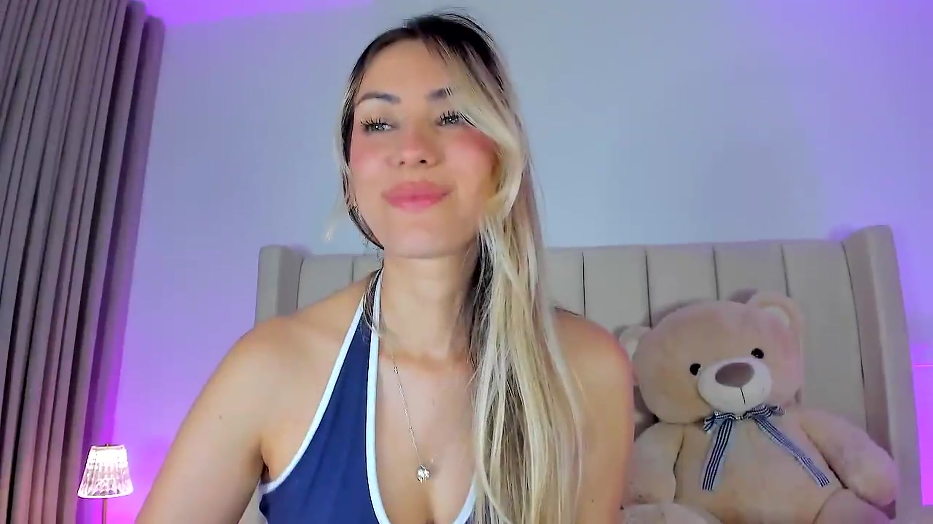Gallery image thumbnail from SweetMar23's myfreecams stream on, 07/14/2026, 04:44 image 13 of 20