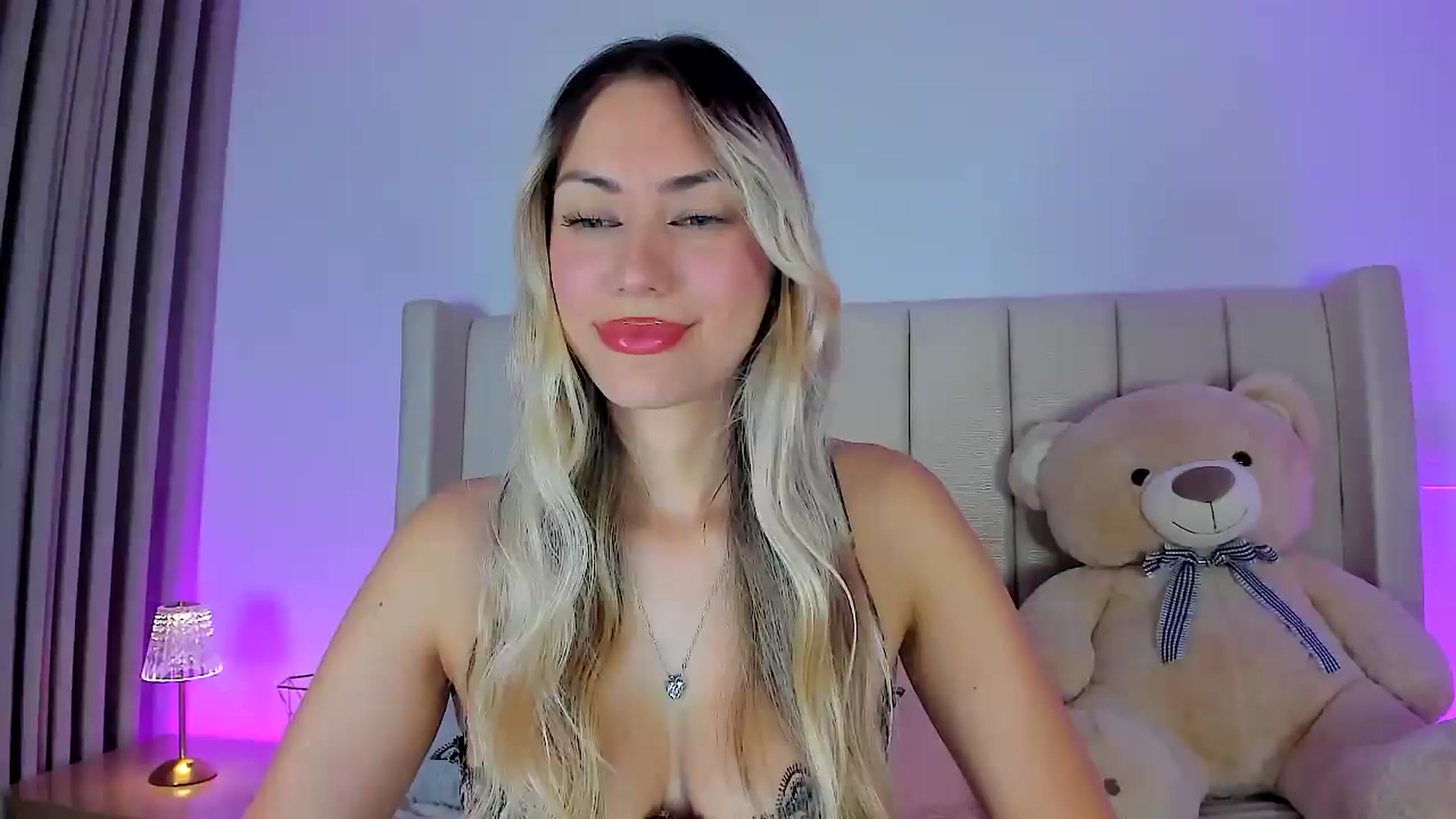 Gallery image thumbnail from SweetMar23's myfreecams stream on, 07/18/2026, 03:08 image 12 of 20