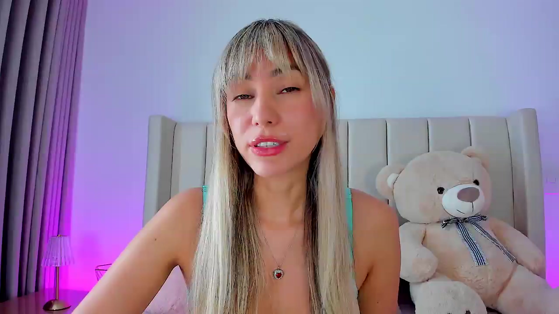 Gallery image thumbnail from SweetMar23's myfreecams stream on, 08/20/2026, 18:12 image 6 of 20