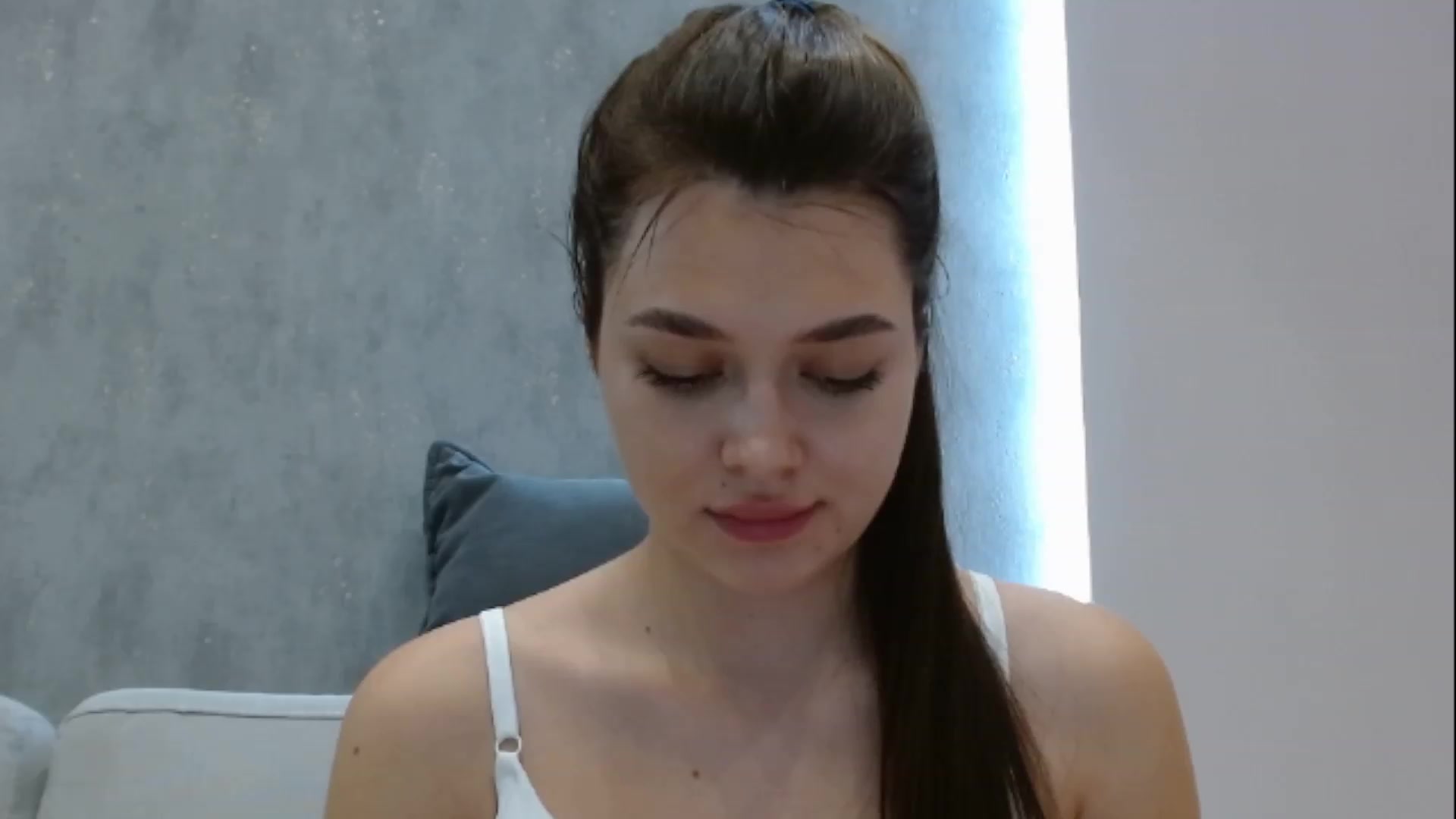 Gallery image thumbnail from SweetMelisaaa's myfreecams stream on, 11/20/2022, 16:33 image 1 of 20