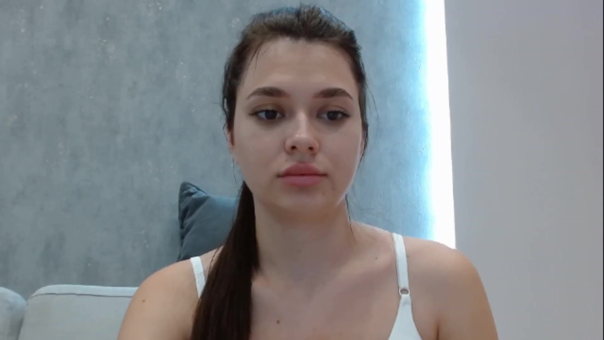 Gallery image thumbnail from SweetMelisaaa's myfreecams stream on, 11/20/2022, 16:33 image 10 of 20
