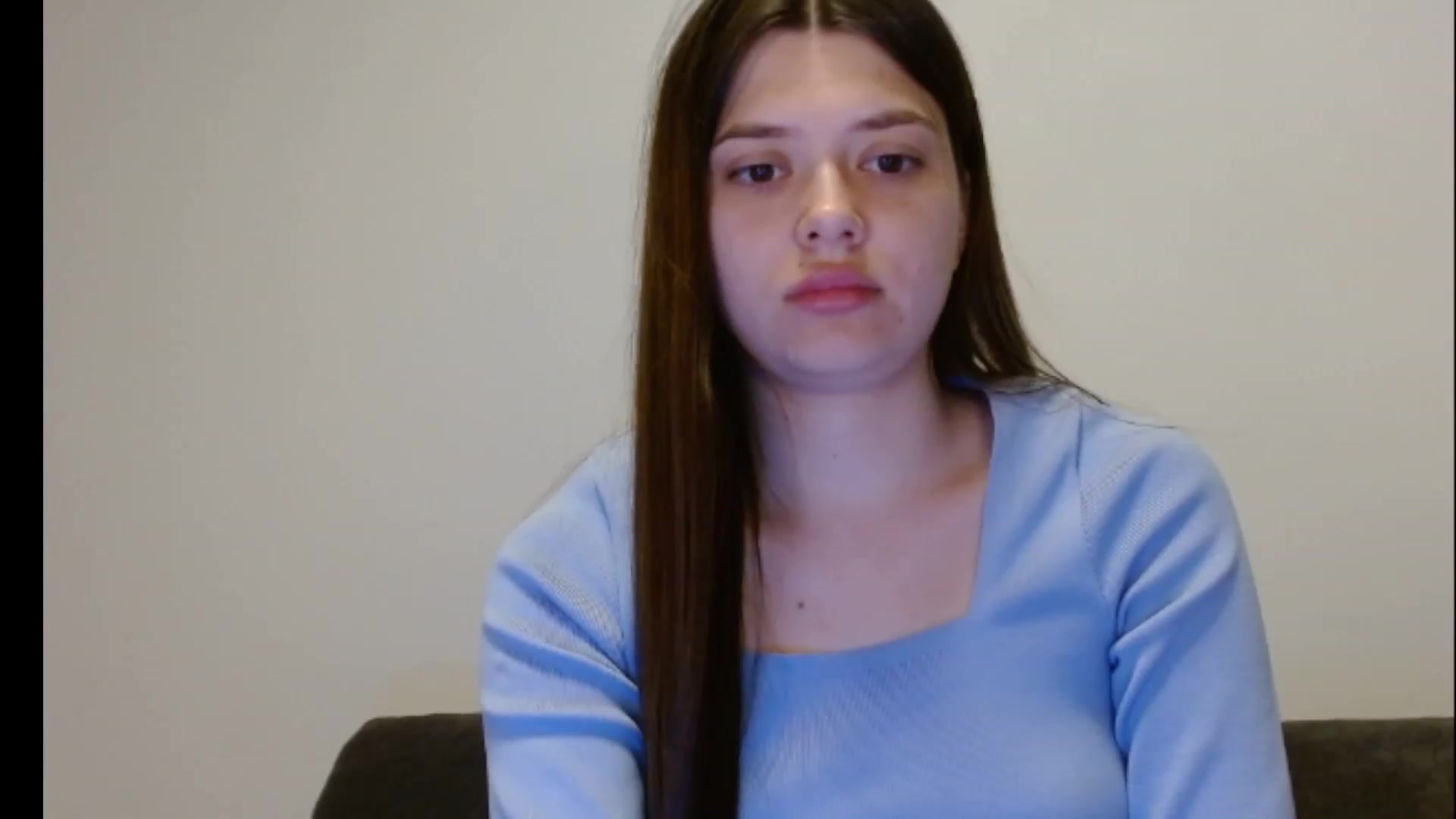 Gallery image thumbnail from SweetMelisaaa's myfreecams stream on, 05/06/2023, 19:37 image 1 of 20