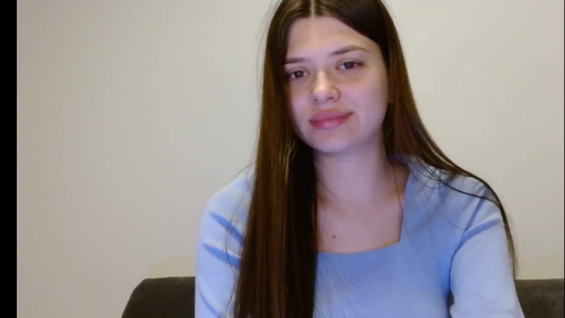 Gallery image thumbnail from SweetMelisaaa's myfreecams stream on, 05/06/2023, 19:37 image 12 of 20