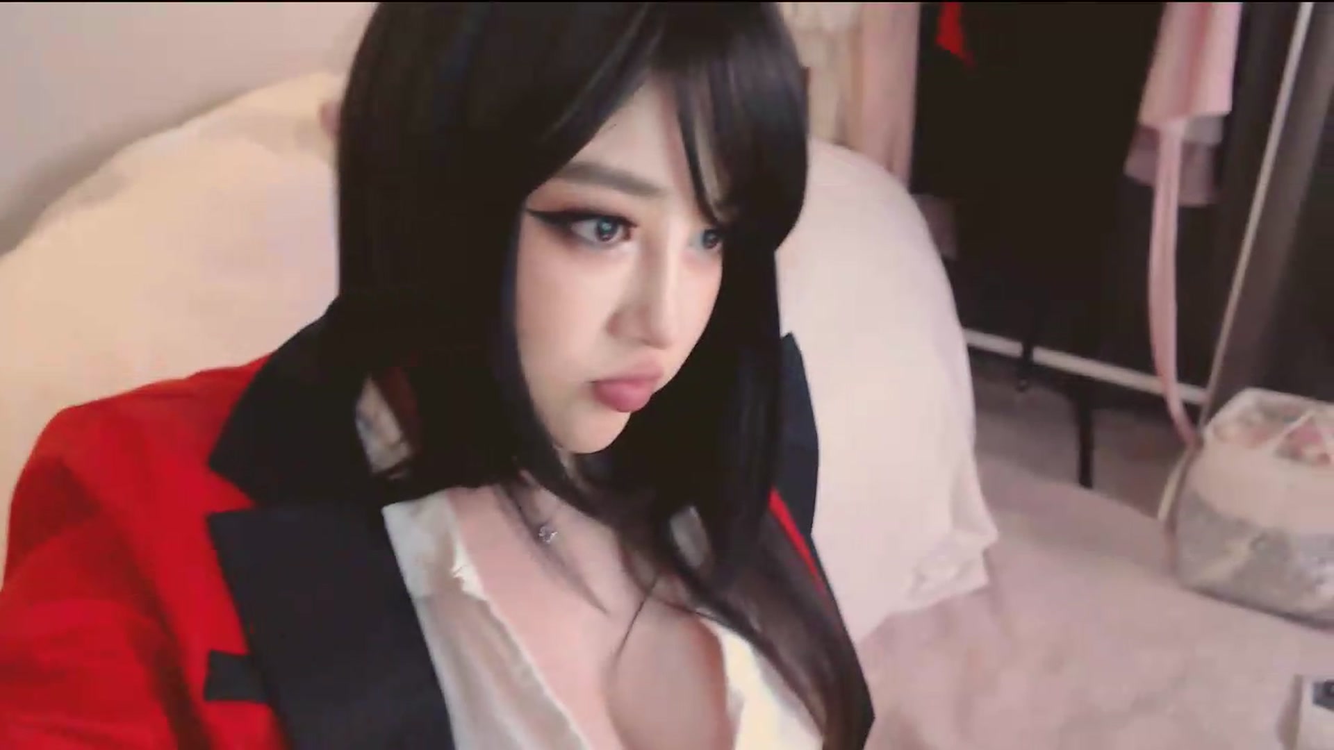 Gallery image thumbnail from SweetMelons's myfreecams stream on, 05/30/2026, 17:15 image 2 of 20