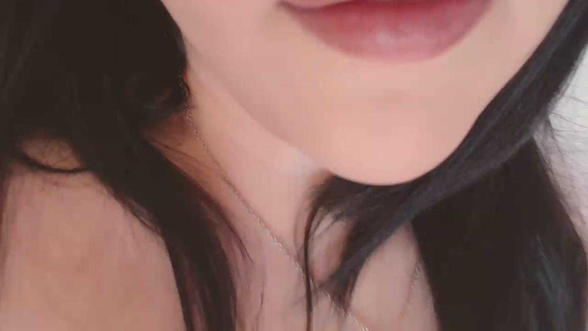 Gallery image thumbnail from SweetMelons's myfreecams stream on, 07/07/2026, 03:43 image 6 of 20