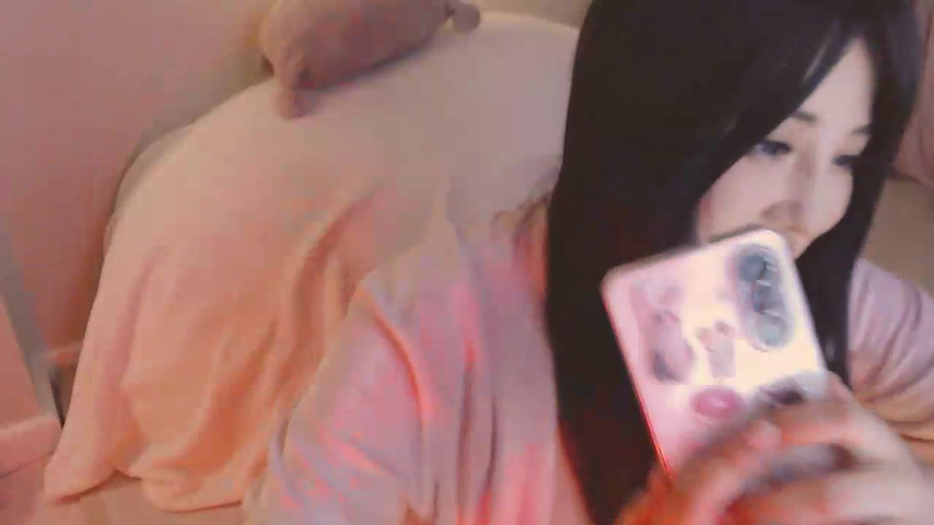 Gallery image thumbnail from SweetMelons's myfreecams stream on, 07/07/2026, 06:19 image 19 of 20