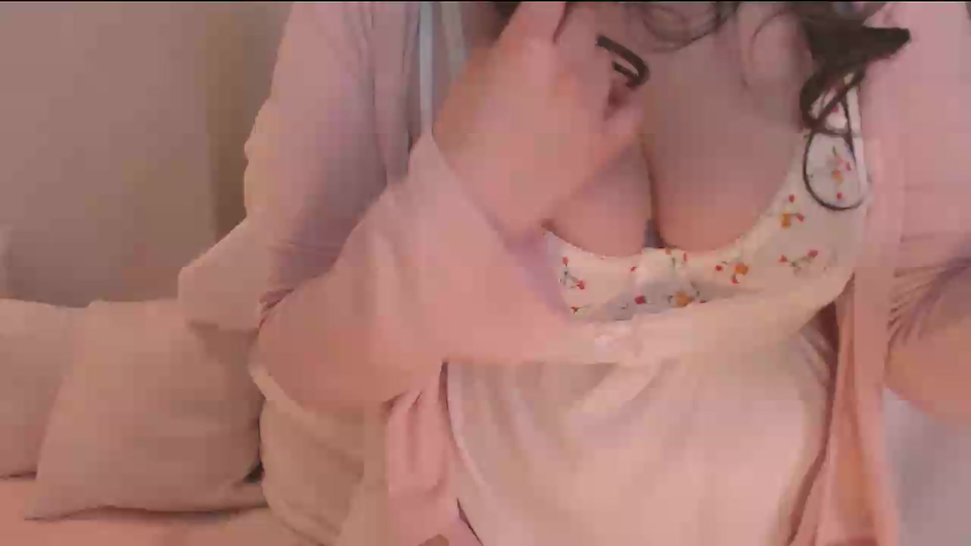 Gallery image thumbnail from SweetMelons's myfreecams stream on, 09/02/2026, 16:12 image 1 of 20