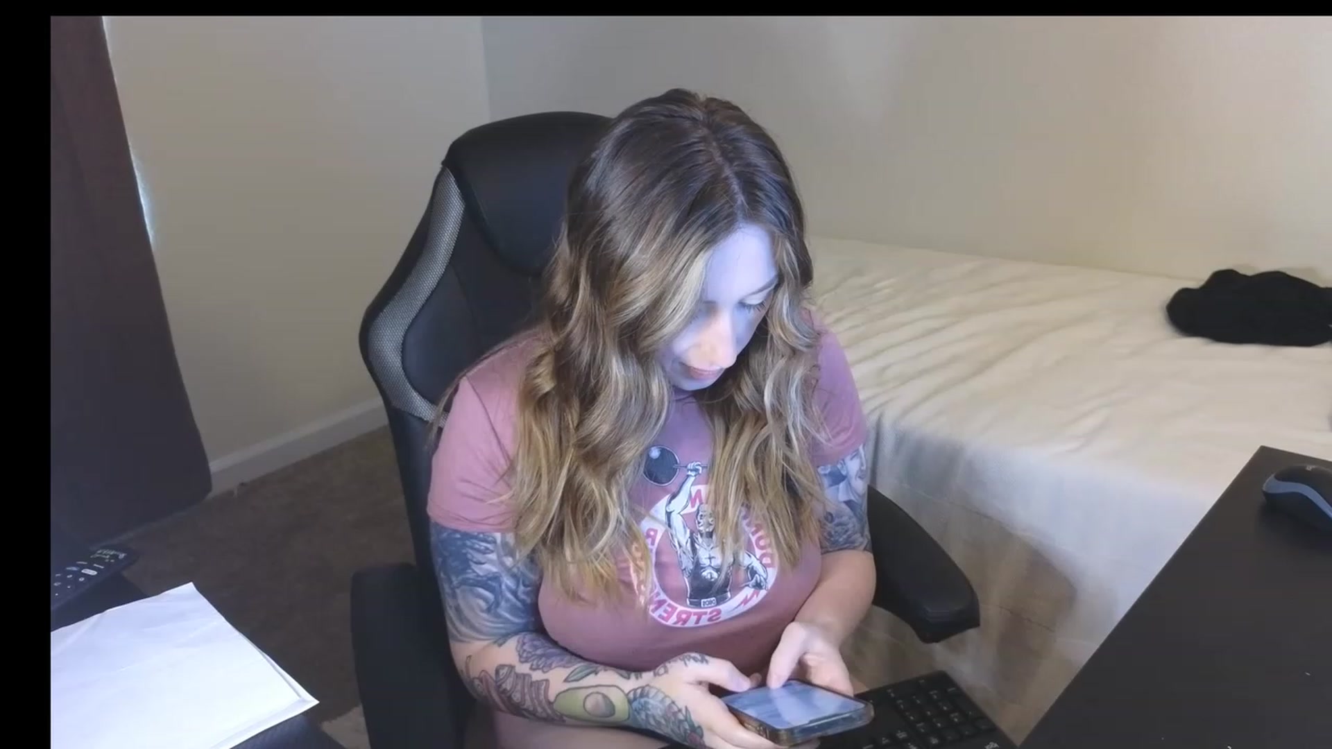 Gallery image thumbnail from SweetMoon89's myfreecams stream on, 10/11/2023, 17:21 image 15 of 20