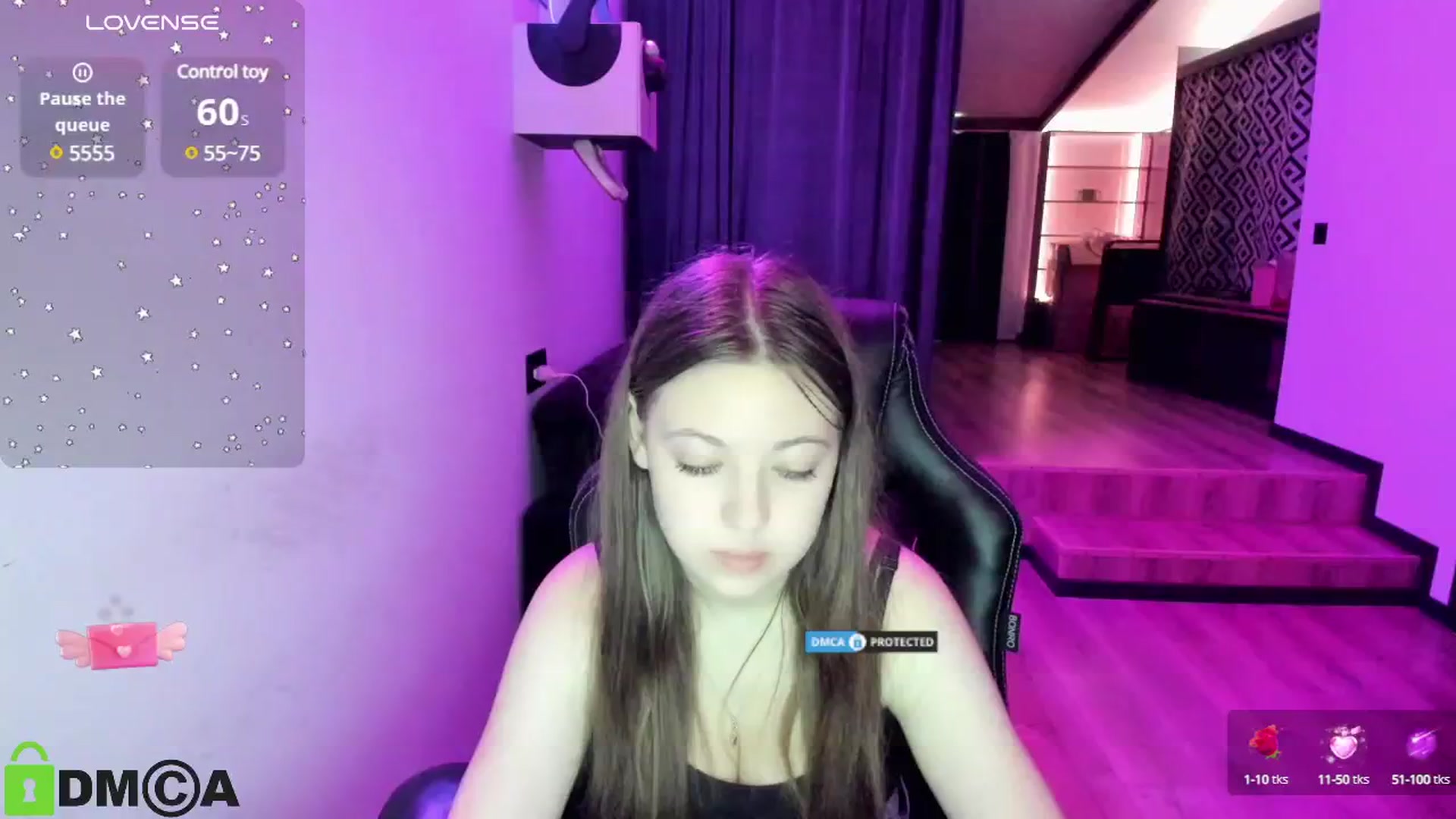 Gallery image thumbnail from SweetMuffin's myfreecams stream on, 07/06/2025, 10:39 image 16 of 20