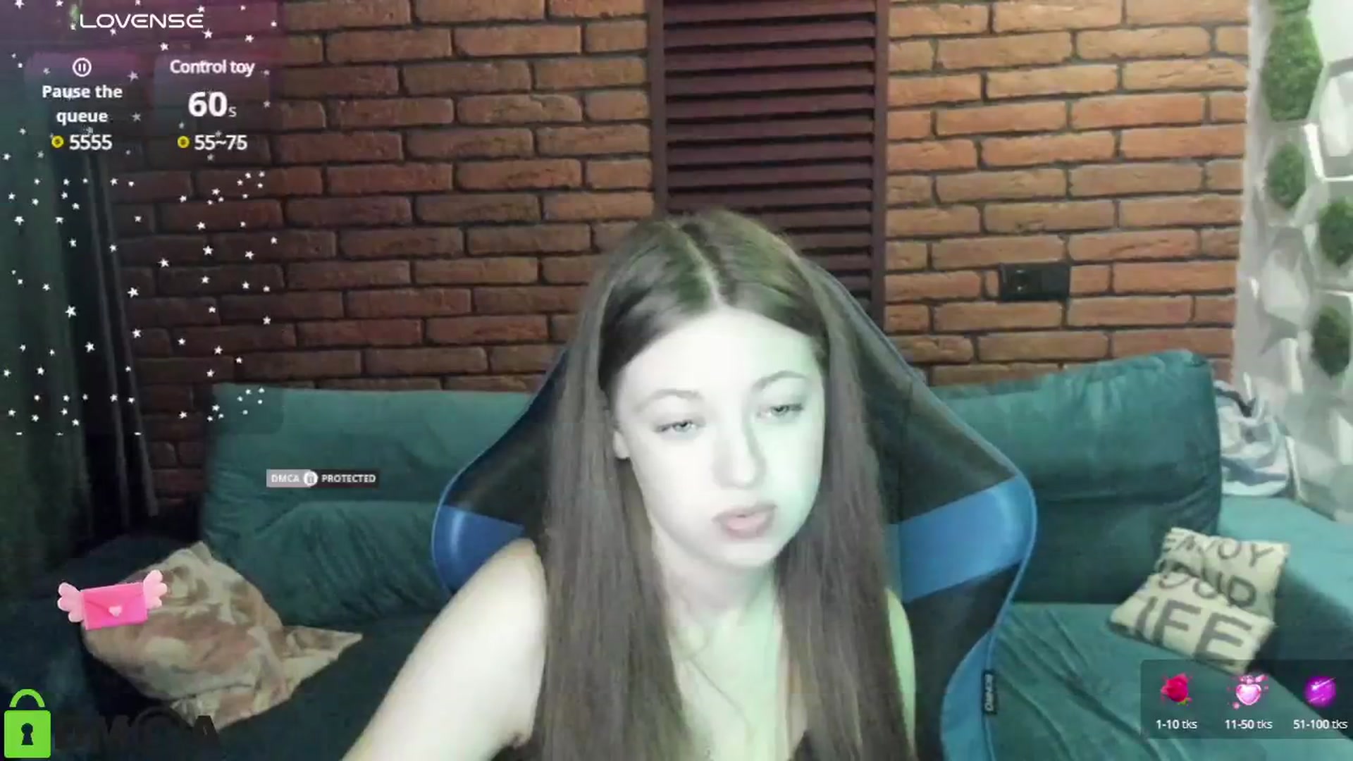 Gallery image thumbnail from SweetMuffin's myfreecams stream on, 07/06/2025, 18:34 image 18 of 20