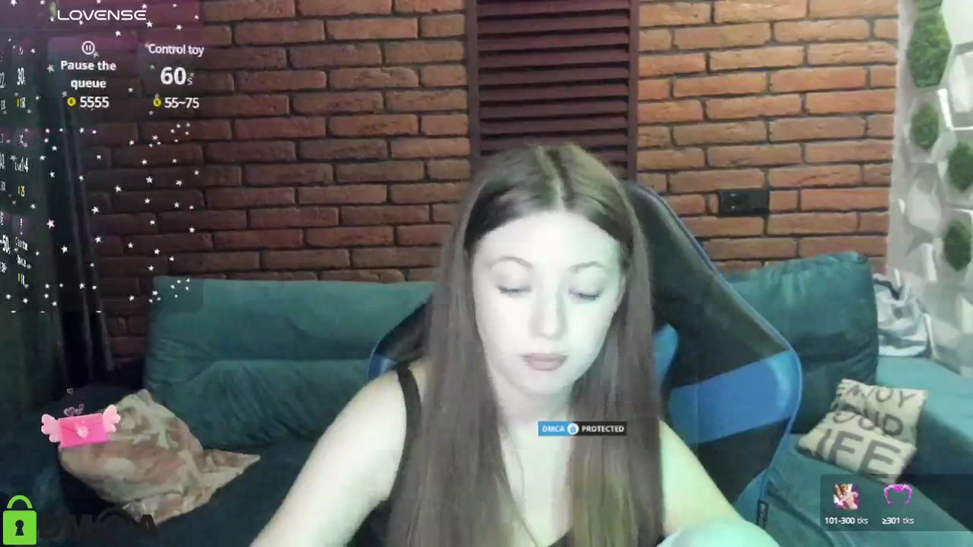 Gallery image thumbnail from SweetMuffin's myfreecams stream on, 07/06/2025, 18:34 image 14 of 20