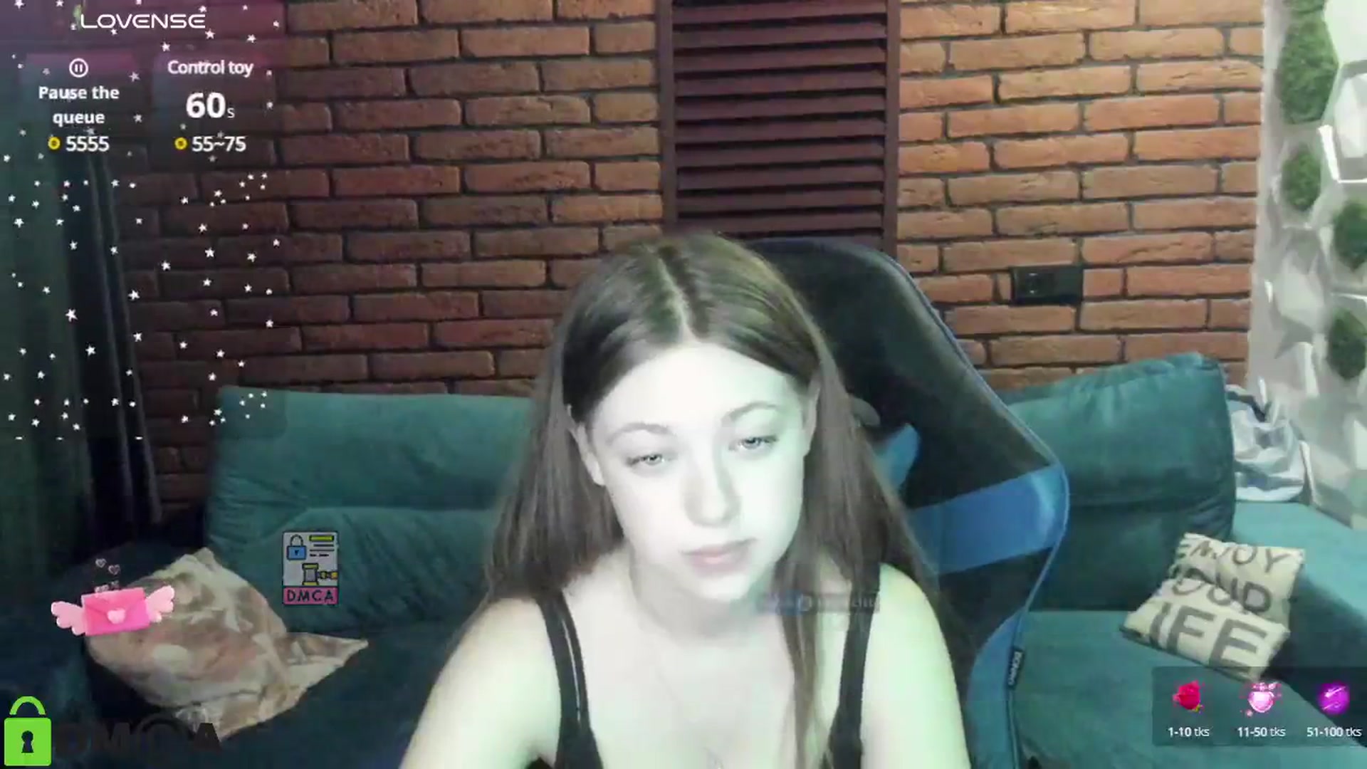 Gallery image thumbnail from SweetMuffin's myfreecams stream on, 07/06/2025, 21:00 image 15 of 20