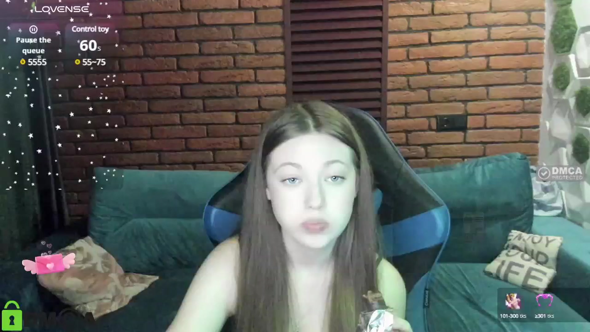 Gallery image thumbnail from SweetMuffin's myfreecams stream on, 07/06/2025, 21:00 image 5 of 20