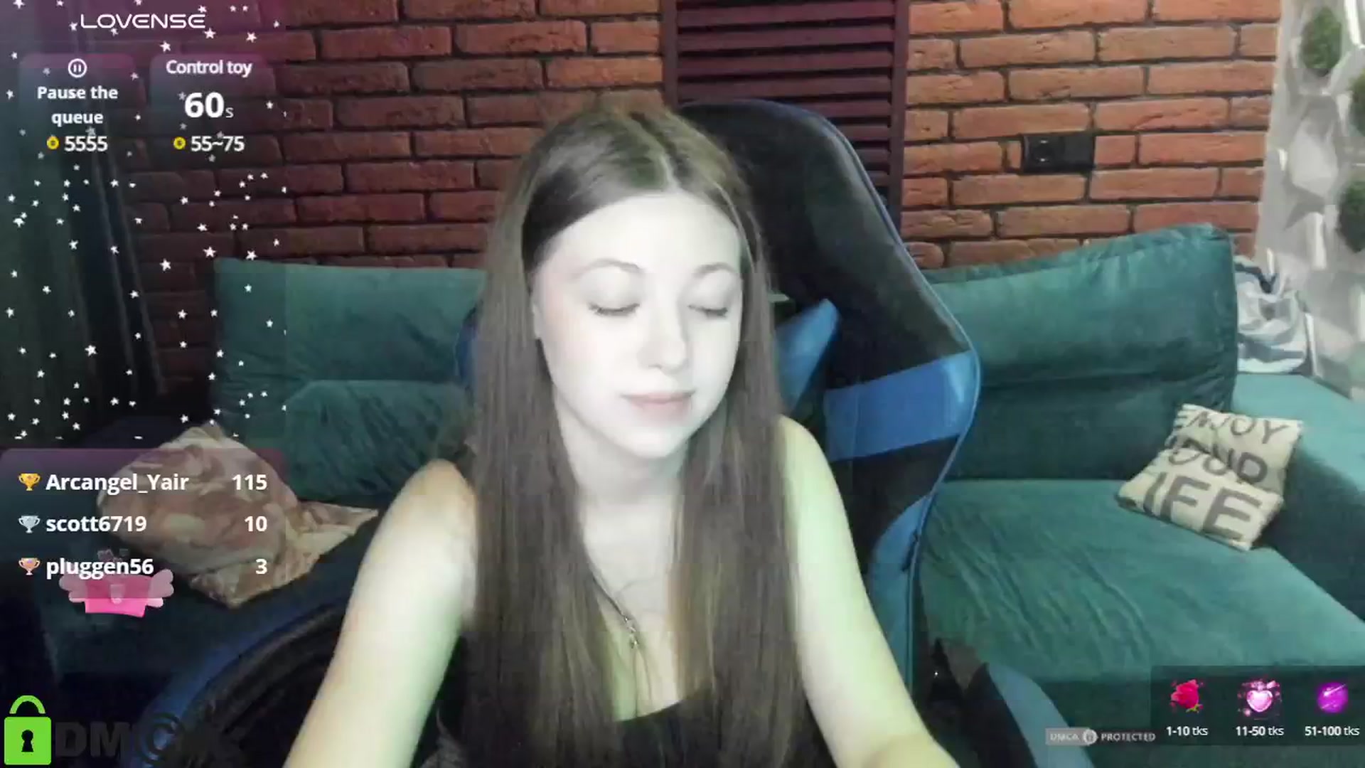 Gallery image thumbnail from SweetMuffin's myfreecams stream on, 07/06/2025, 23:41 image 3 of 20