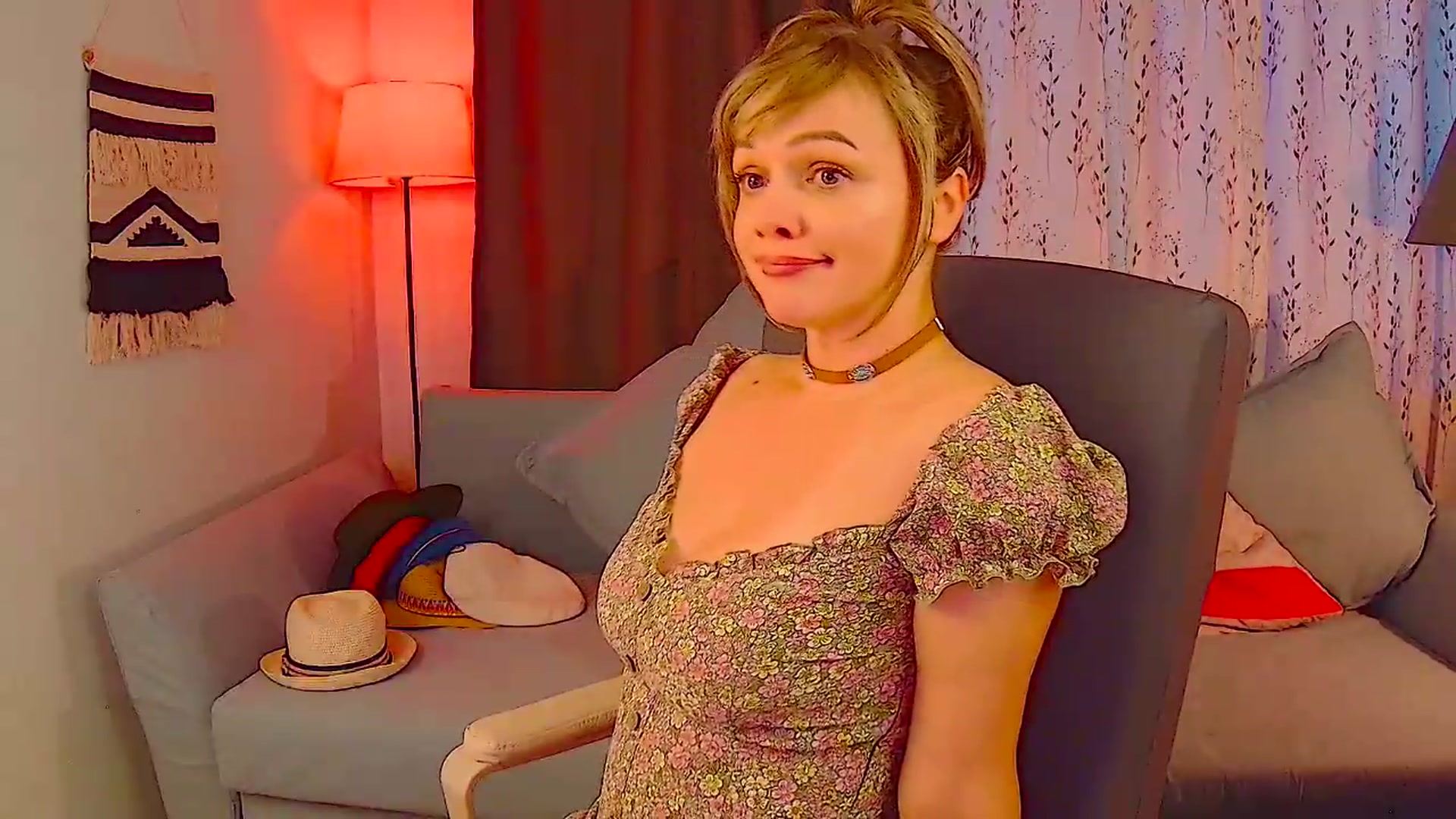 Gallery image thumbnail from SweetNGoofy's myfreecams stream on, 09/02/2026, 16:38 image 6 of 20