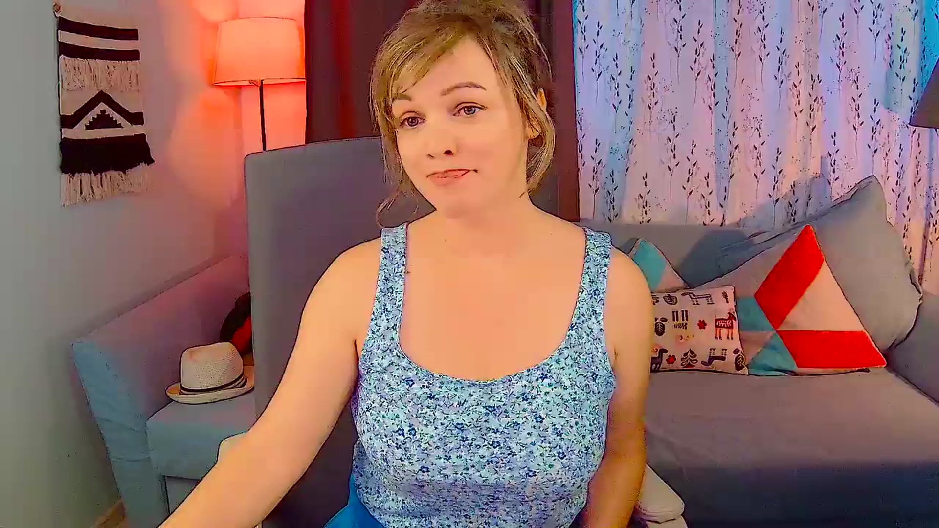Gallery image thumbnail from SweetNGoofy's myfreecams stream on, 09/14/2026, 09:14 image 4 of 20