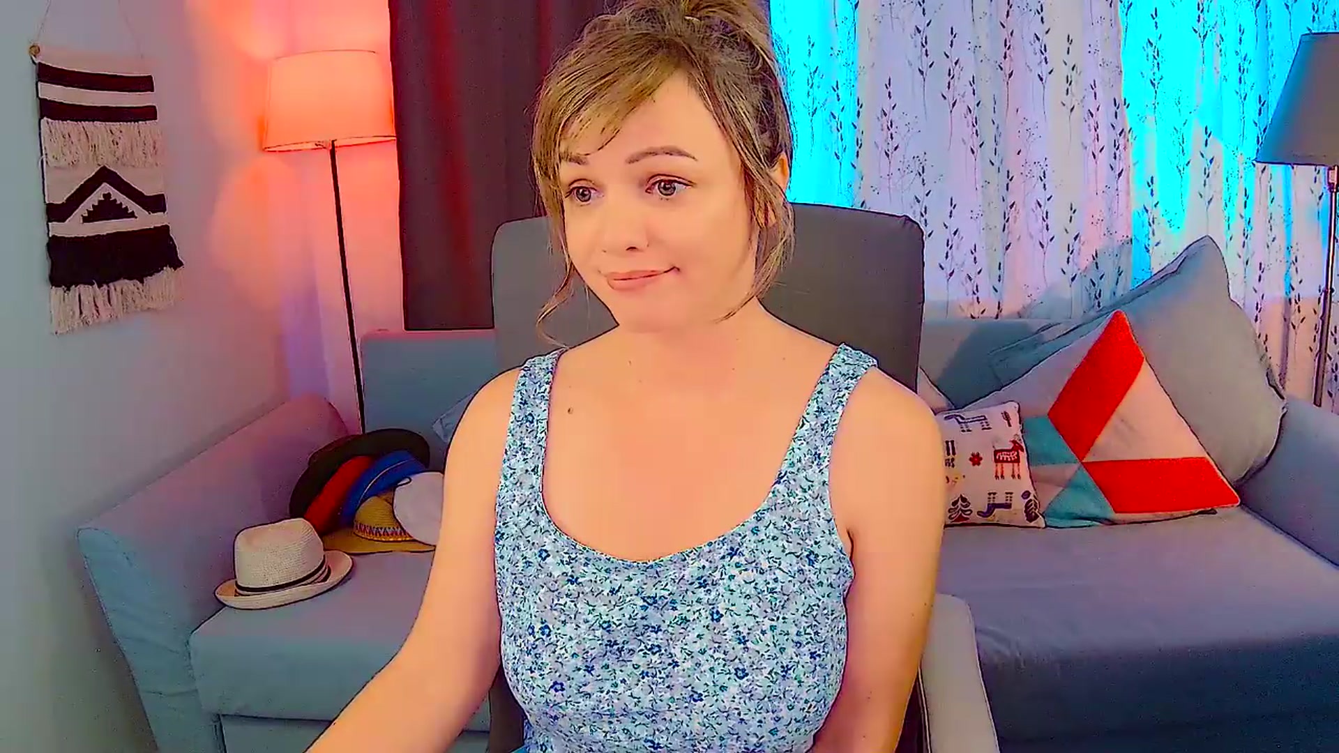 Gallery image thumbnail from SweetNGoofy's myfreecams stream on, 09/14/2026, 09:14 image 18 of 20