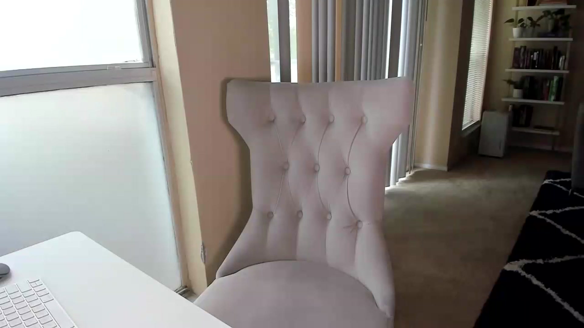 Gallery image thumbnail from SweetNKind's myfreecams stream on, 09/16/2024, 17:48 image 18 of 20