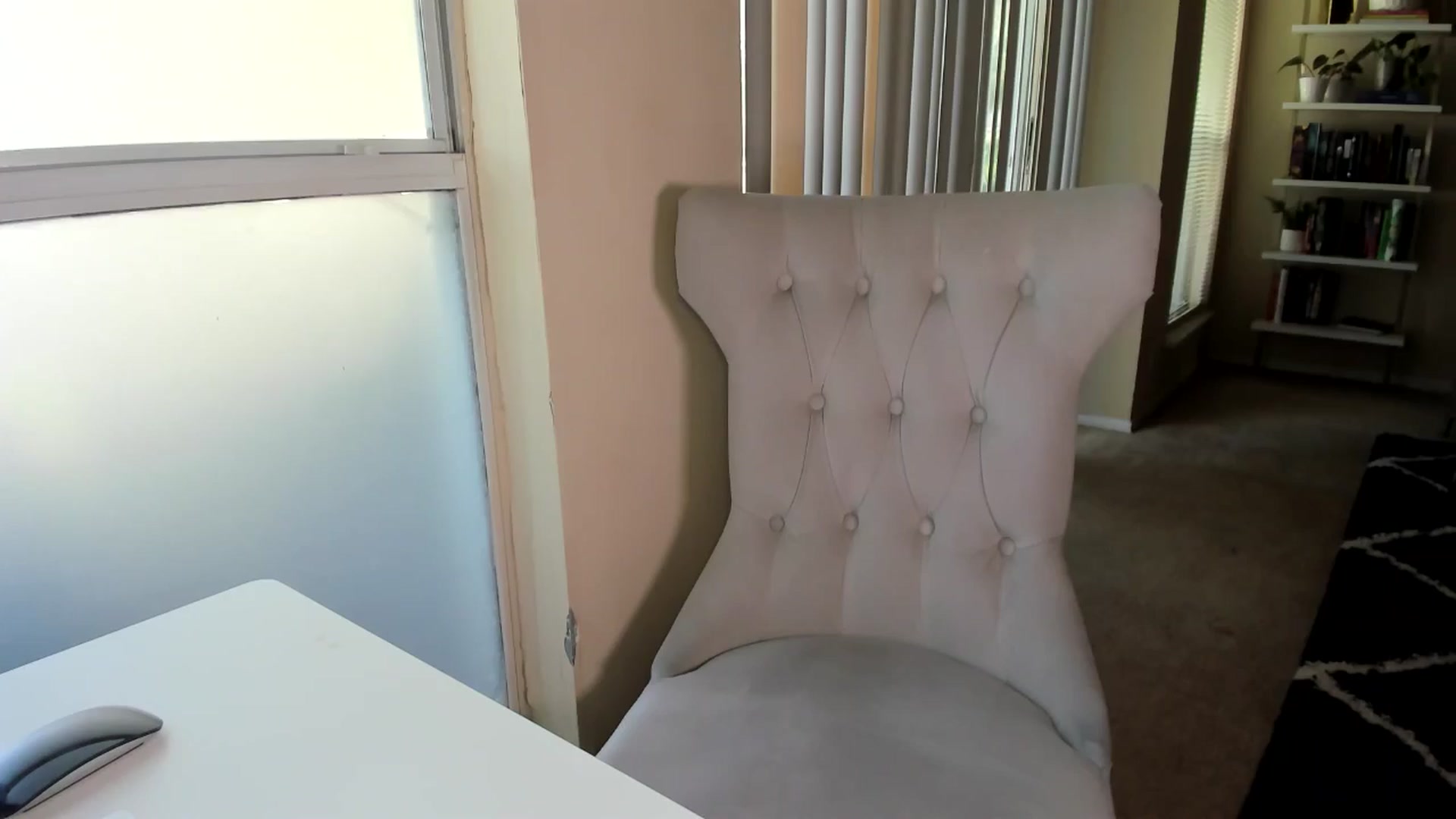 Gallery image thumbnail from SweetNKind's myfreecams stream on, 10/07/2024, 19:28 image 1 of 20