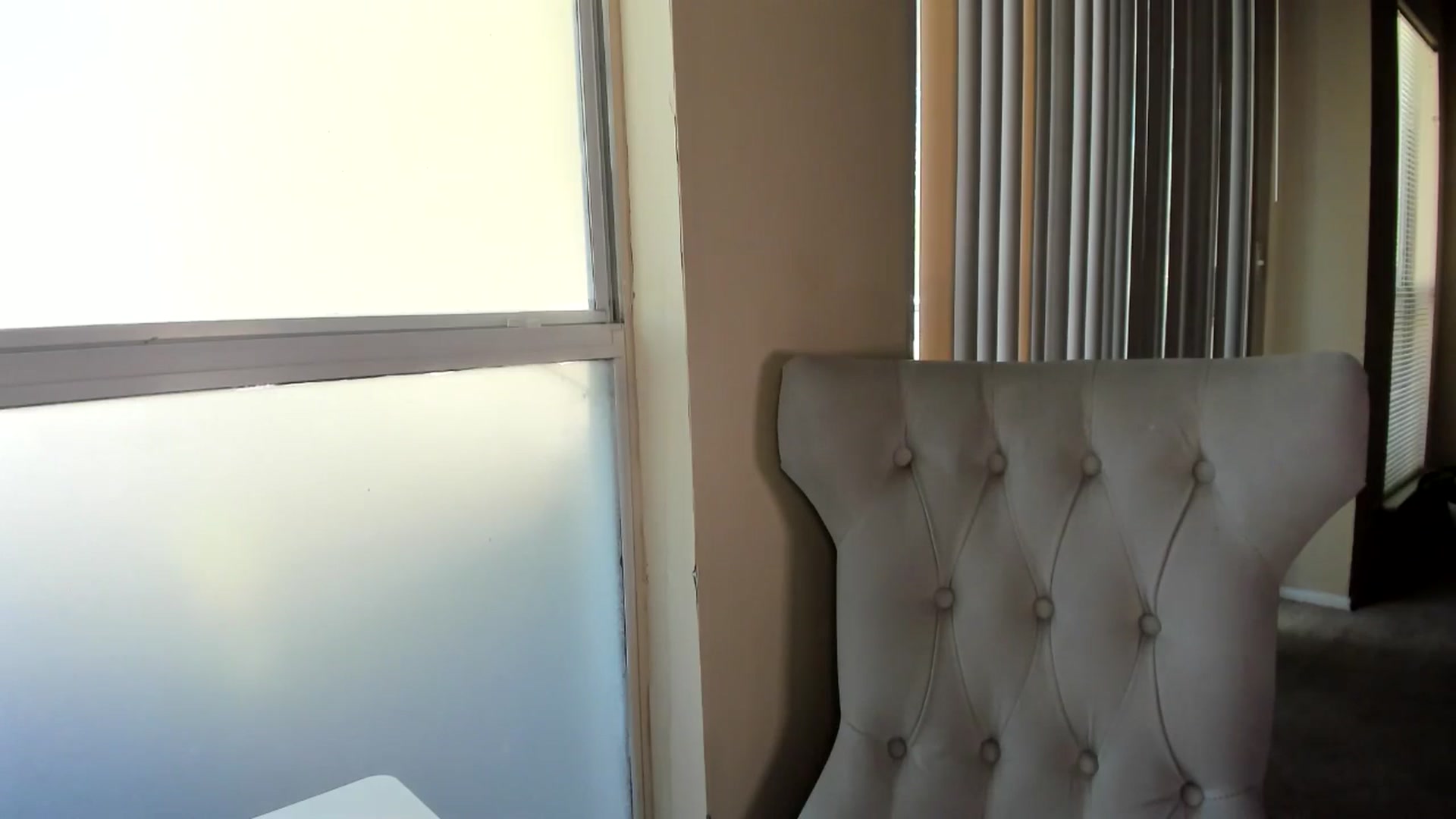 Gallery image thumbnail from SweetNKind's myfreecams stream on, 10/16/2024, 18:18 image 2 of 20