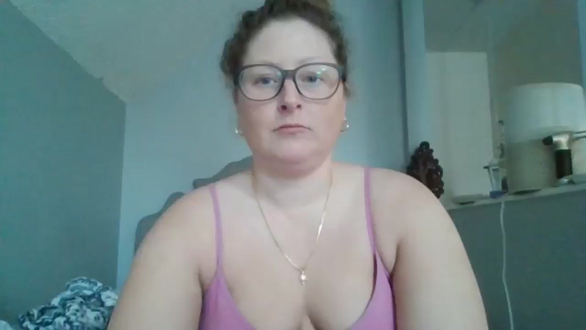 Gallery image thumbnail from SweetNSouthrn's myfreecams stream on, 12/16/2025, 14:08 image 16 of 20