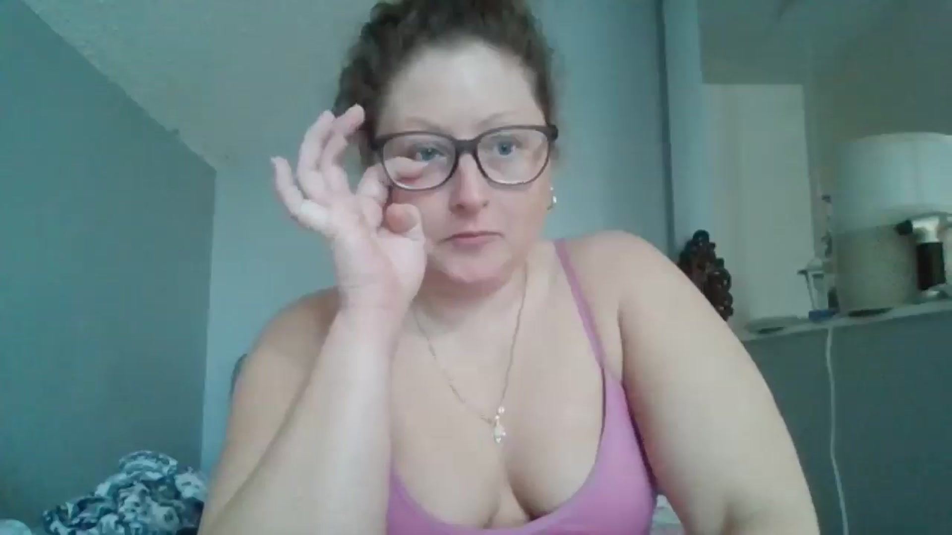 Gallery image thumbnail from SweetNSouthrn's myfreecams stream on, 12/16/2025, 14:08 image 9 of 20