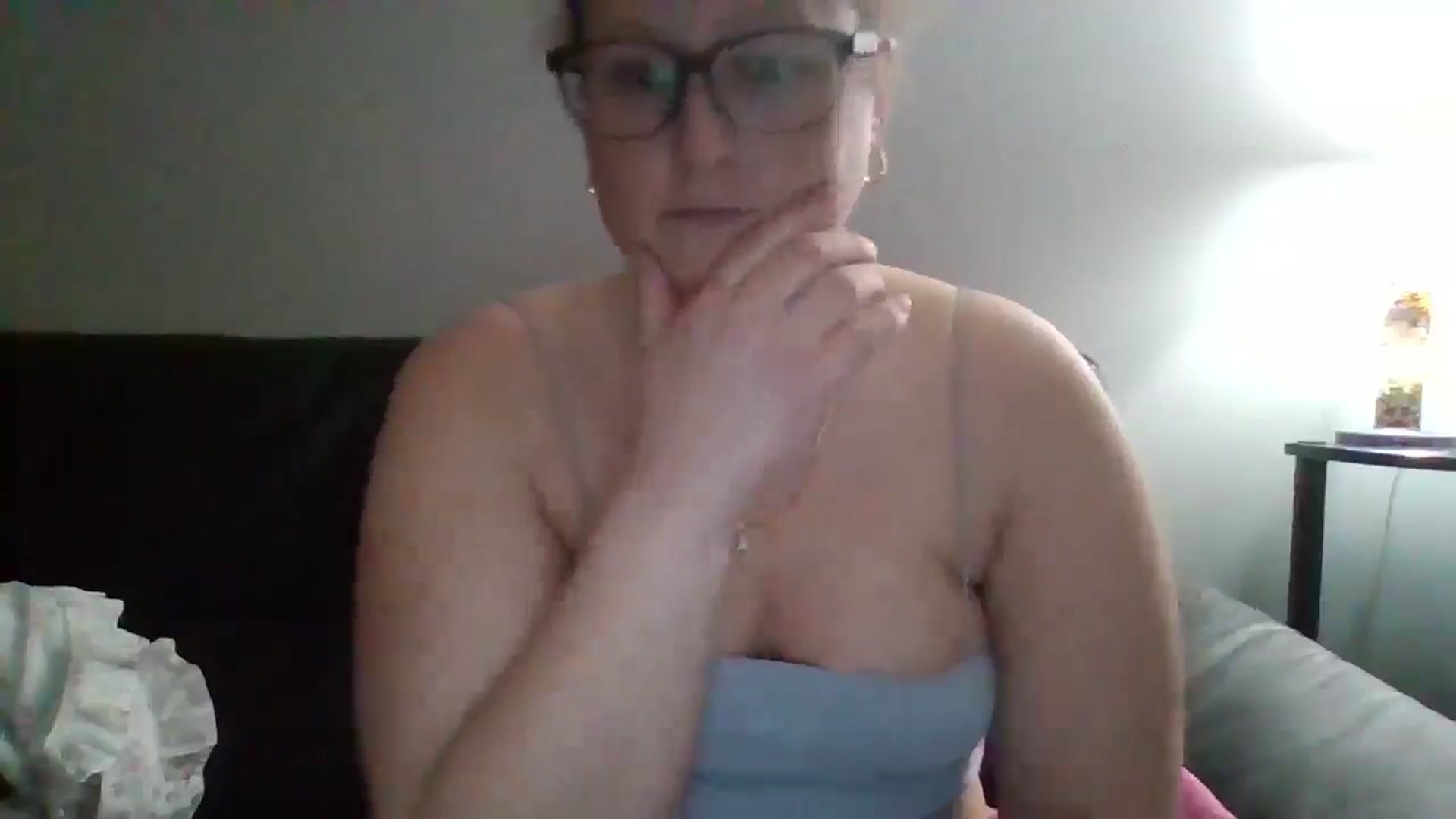 Gallery image thumbnail from SweetNSouthrn's myfreecams stream on, 12/19/2025, 13:24 image 6 of 20